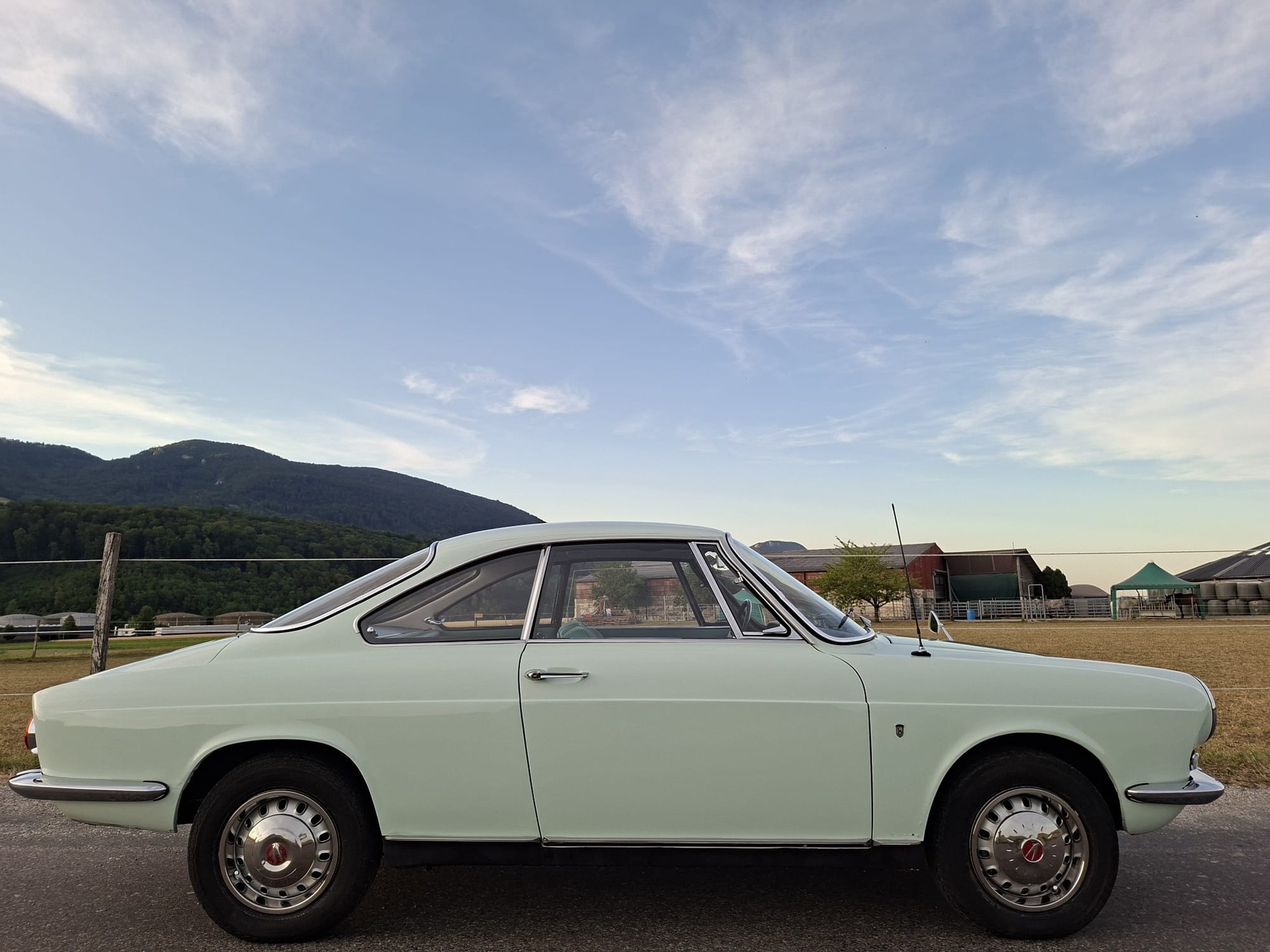 SIMCA 1000 Coupe-image-6