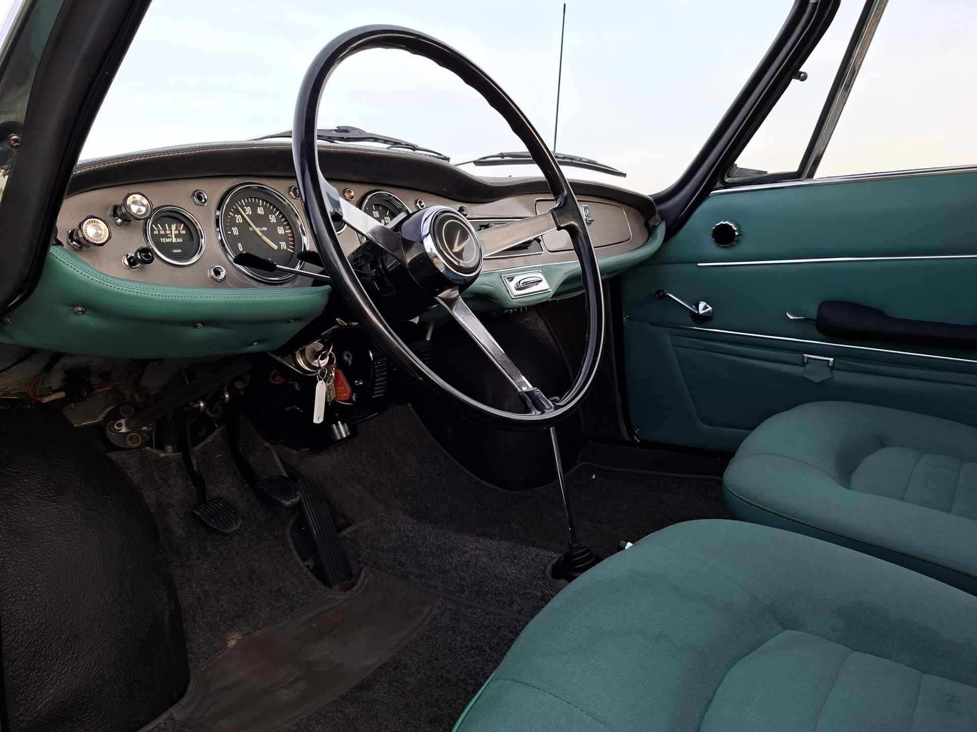 SIMCA 1000 Coupe-image-11