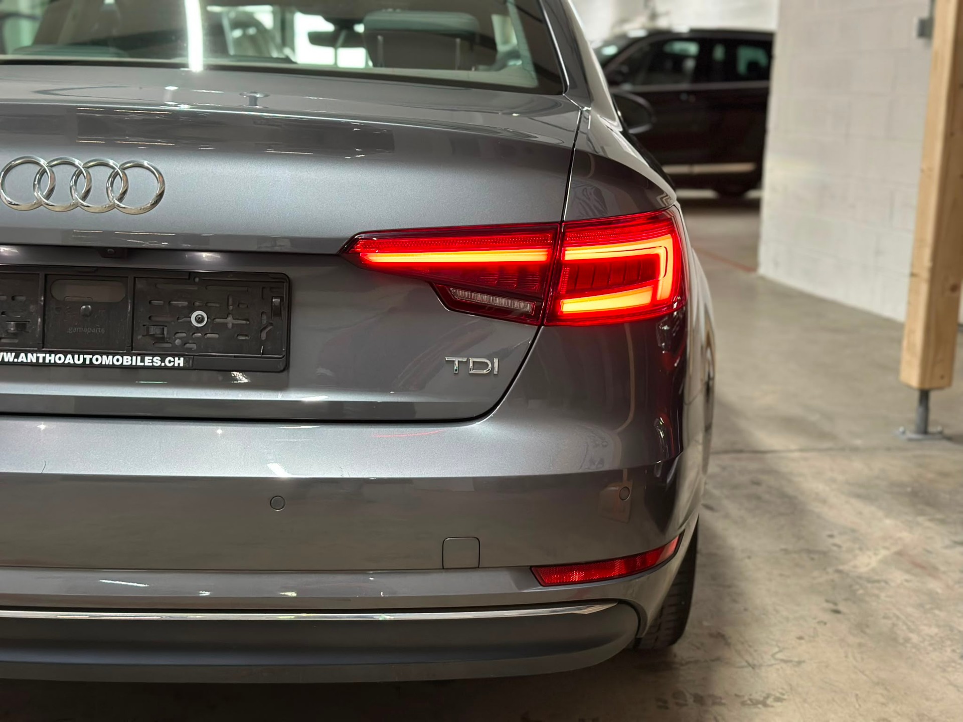AUDI A4 Limousine 3.0 TDI S-tronic-image-6
