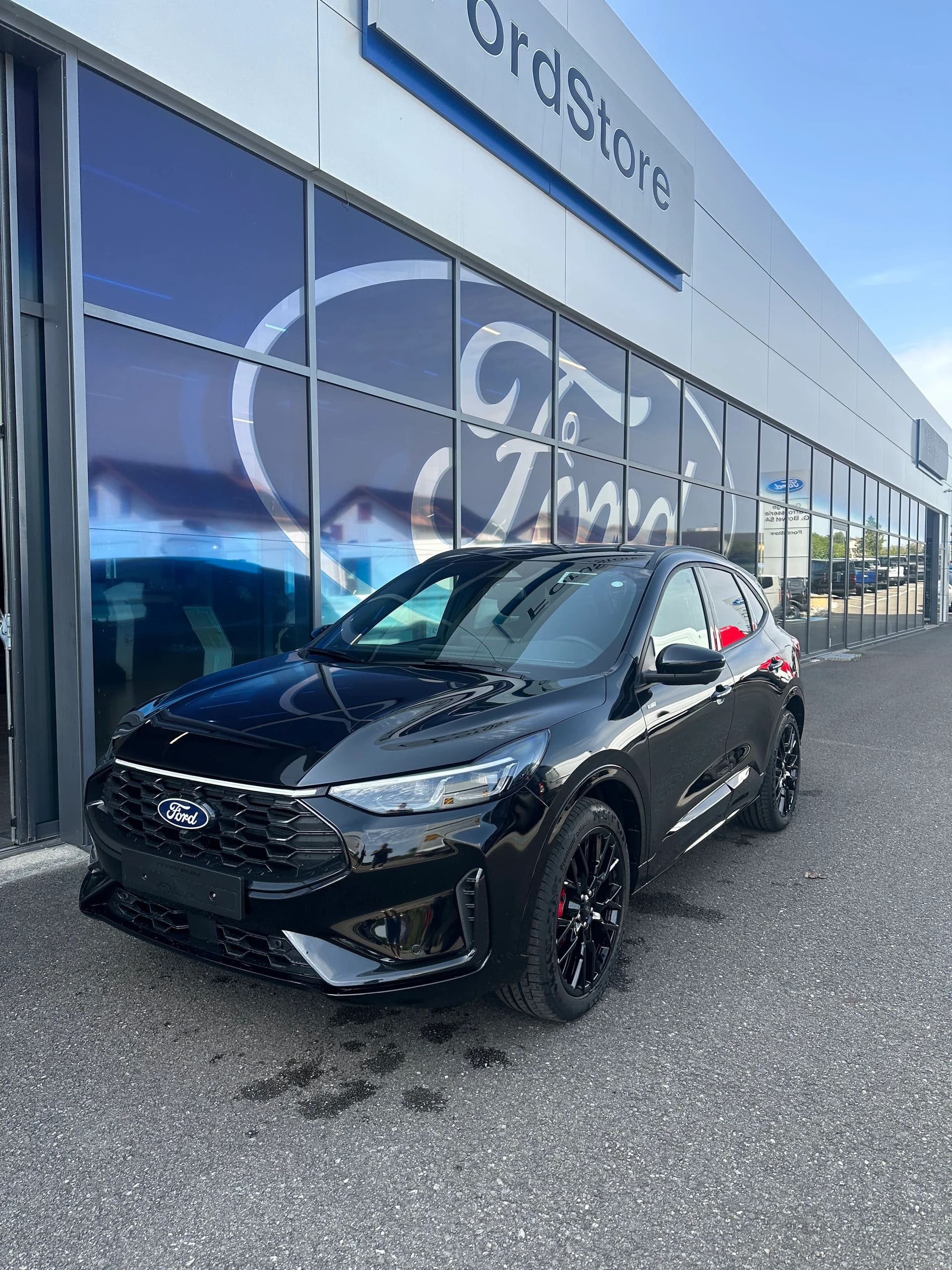 FORD Kuga 2.5 Hybrid ST-Line X 4x4 FHEV-image-1