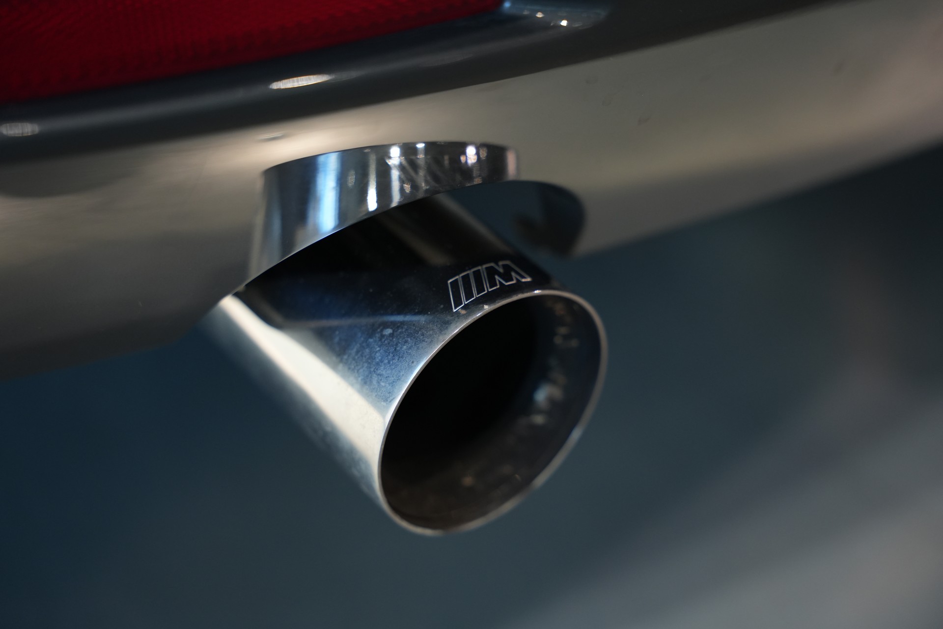 BMW M140i xDrive Steptronic *CH-Fahrzeug*-image-30