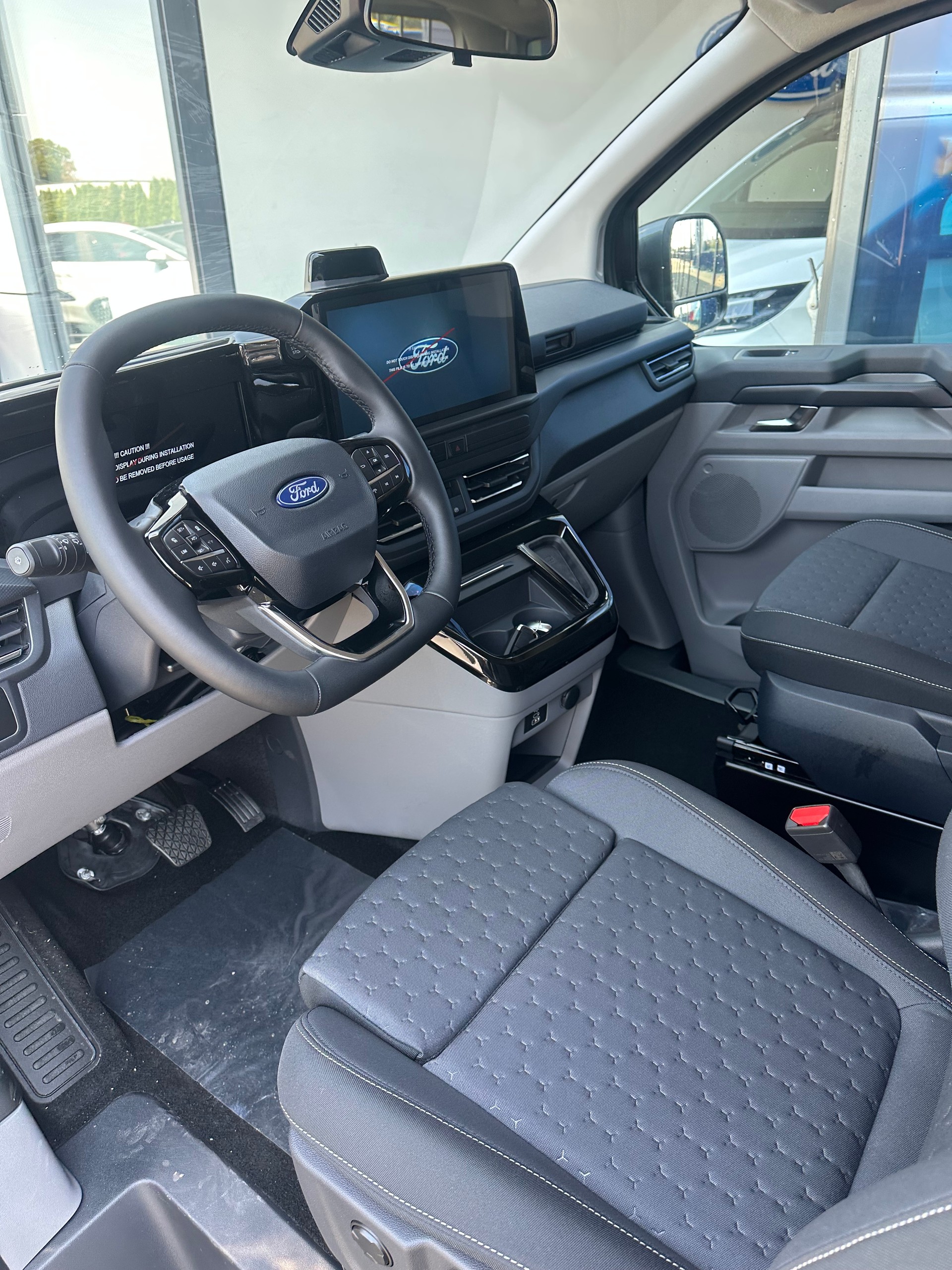 FORD Transit C combi 320 L1 2.0 Eco Limited/170CV/Aut.-image-10