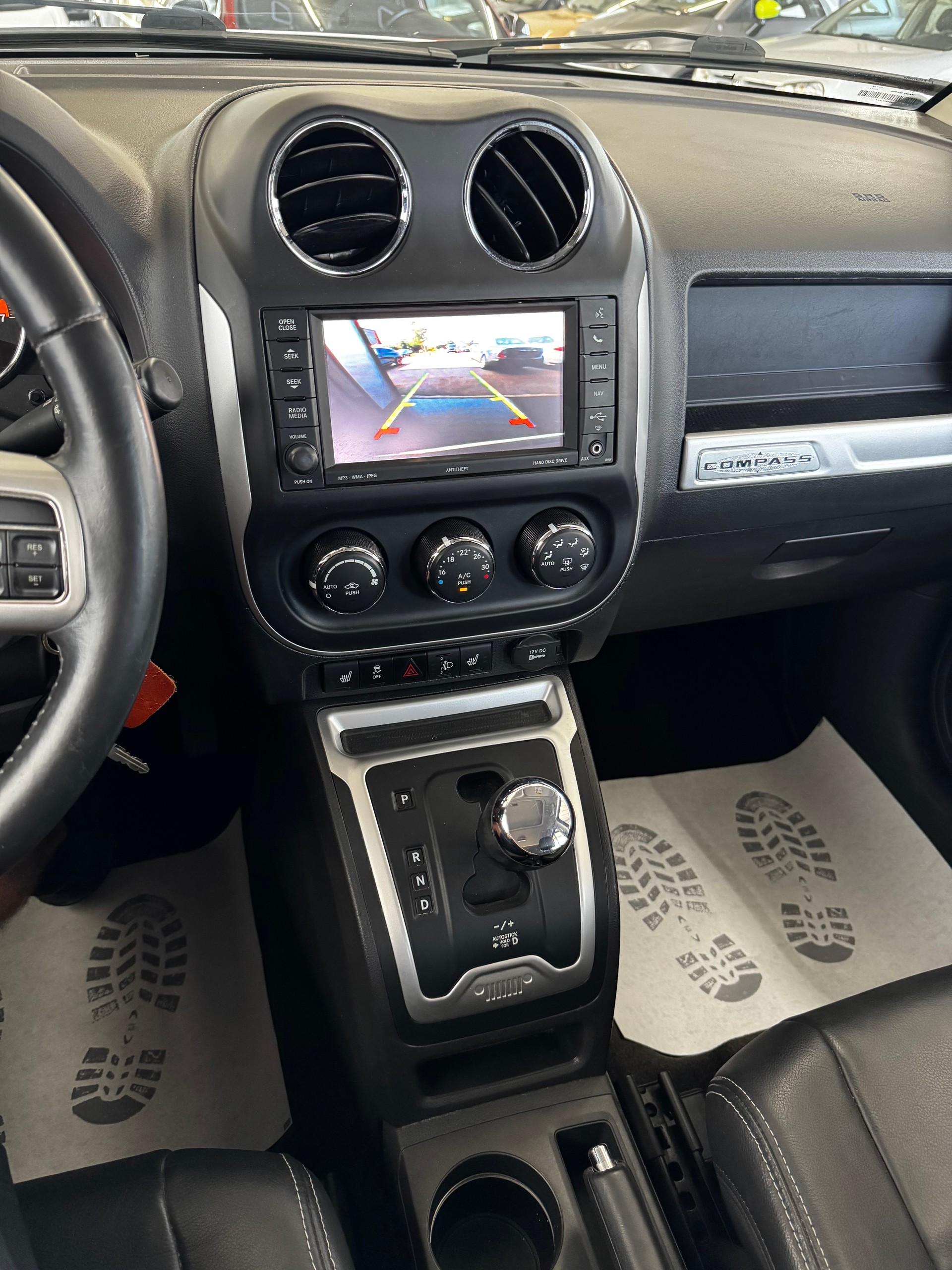 JEEP Compass 2.4 Limited Automatic-image-19