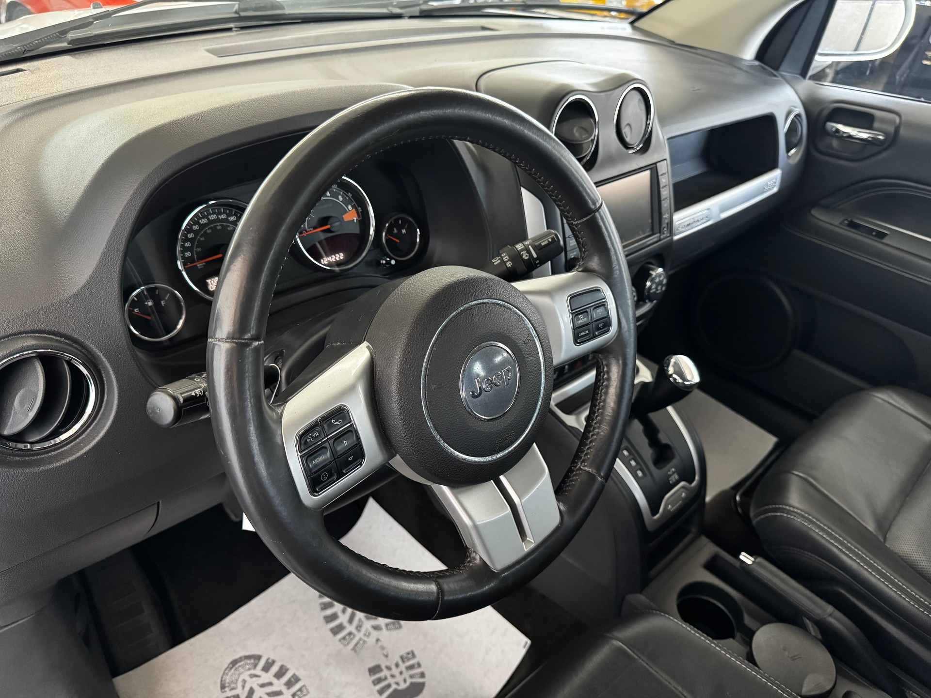 JEEP Compass 2.4 Limited Automatic-image-11