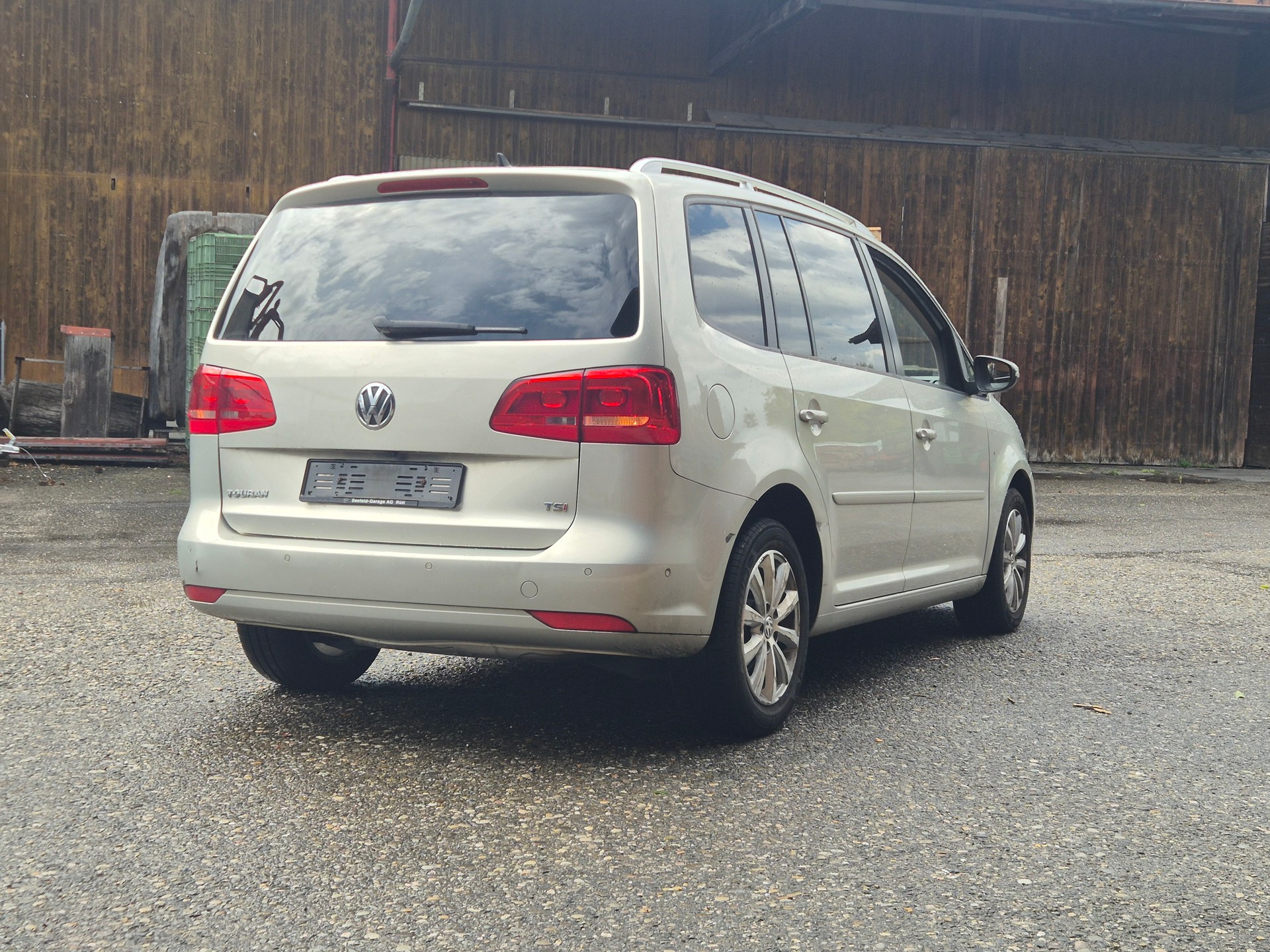 VW Touran 7Plätze Automat Klima Benzin B5-image-4