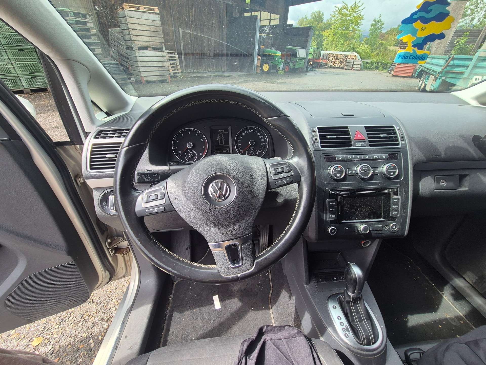 VW Touran 7Plätze Automat Klima Benzin B5-image-7