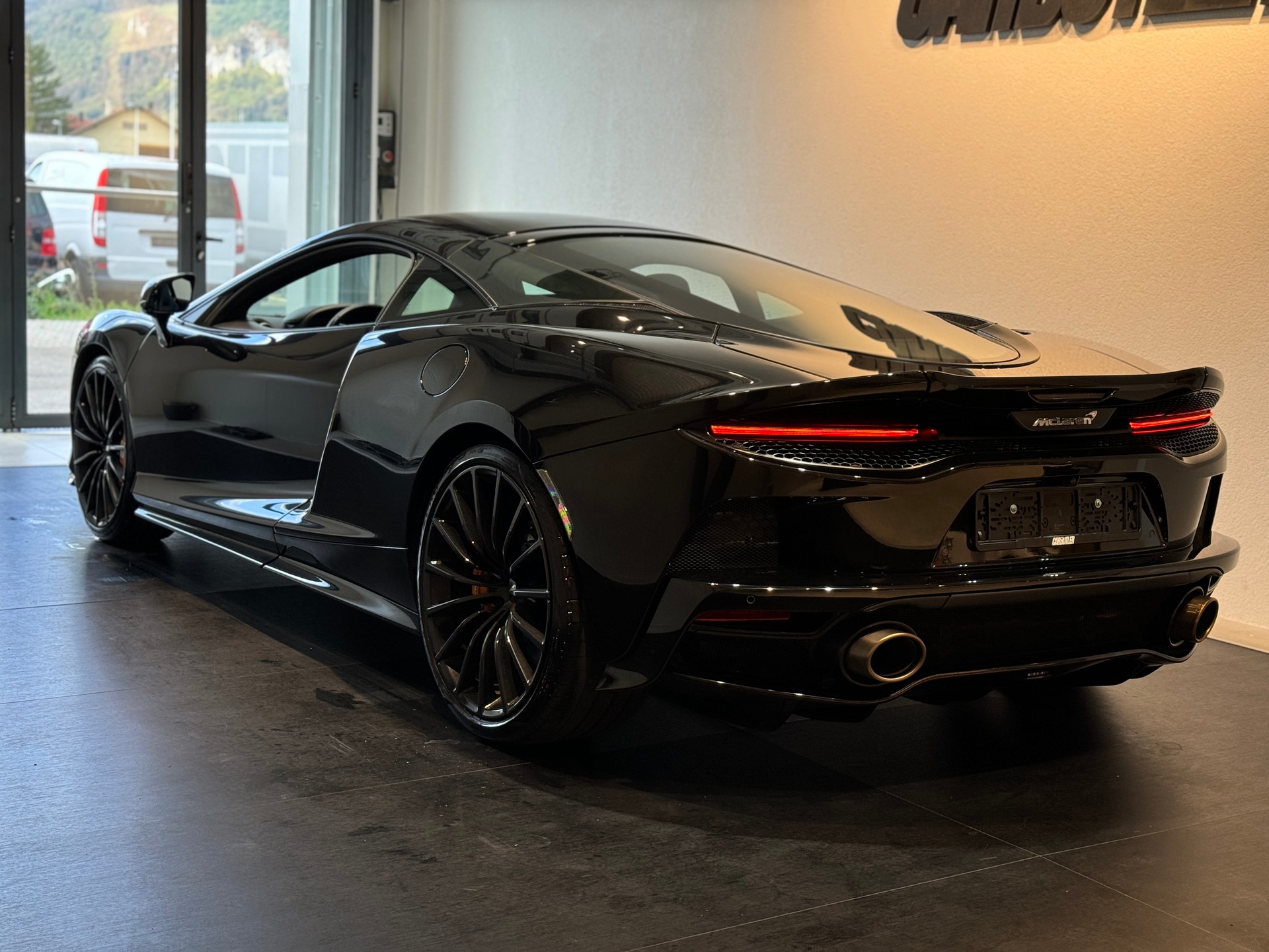McLAREN GT Onyx FULL BLACK đ Free Service!-image-11