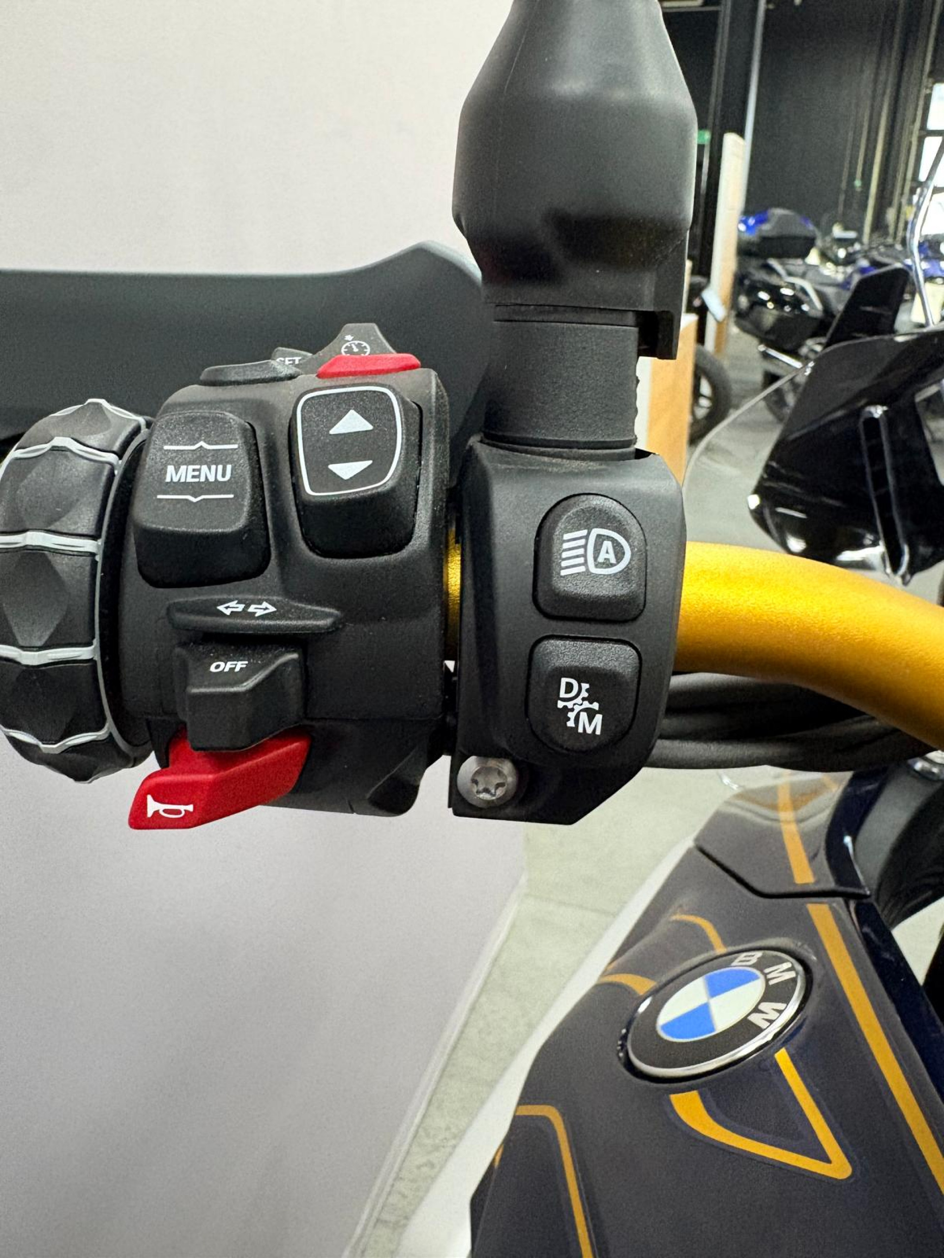BMW R 1300 GS ASA INCLUS : BOXER BONUS 1500 - + FACCHINETTI DAYS 600-image-6