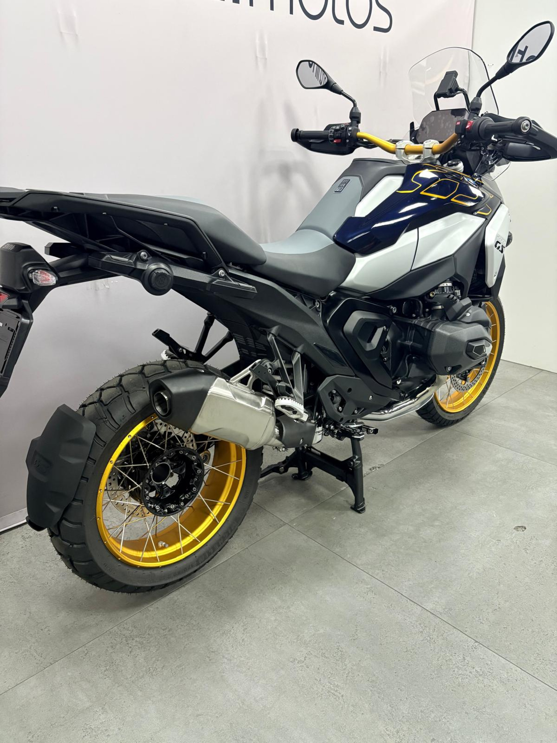 BMW R 1300 GS ASA INCLUS : BOXER BONUS 1500 - + FACCHINETTI DAYS 600-image-1