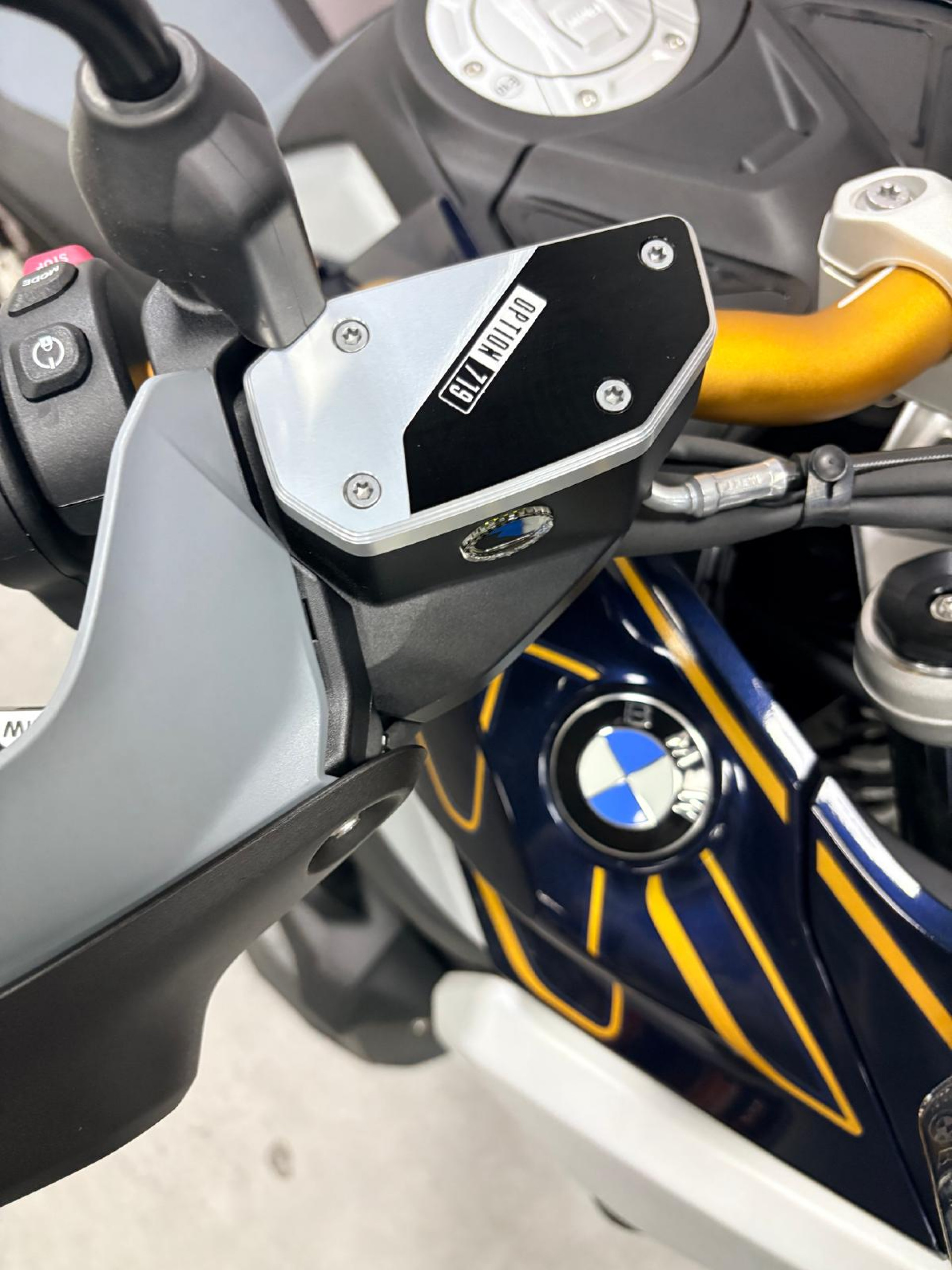 BMW R 1300 GS ASA INCLUS : BOXER BONUS 1500 - + FACCHINETTI DAYS 600-image-8