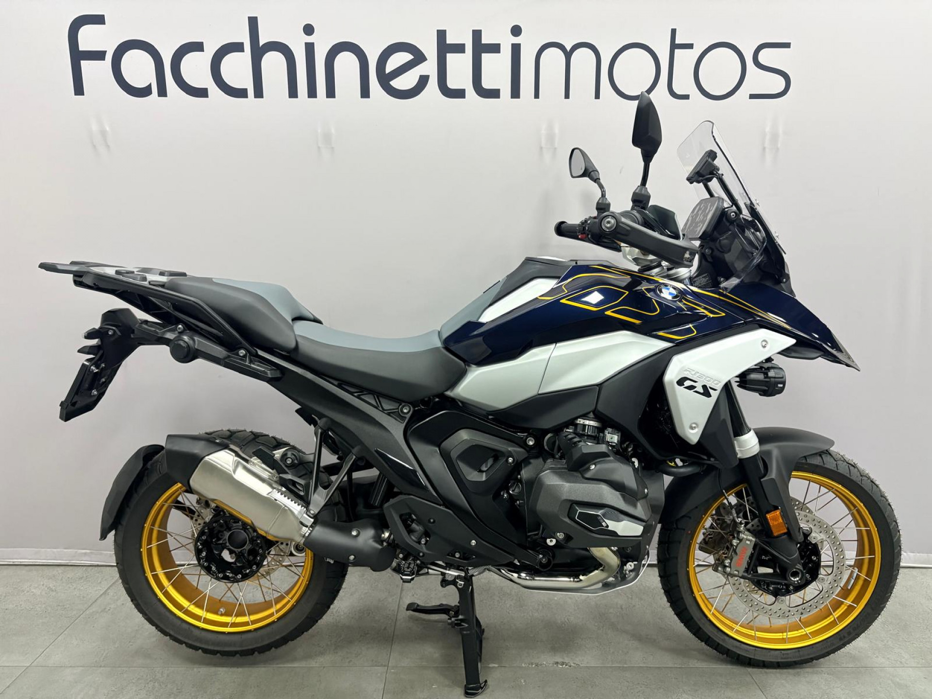 BMW R 1300 GS ASA INCLUS : BOXER BONUS 1500 - + FACCHINETTI DAYS 600-image-0