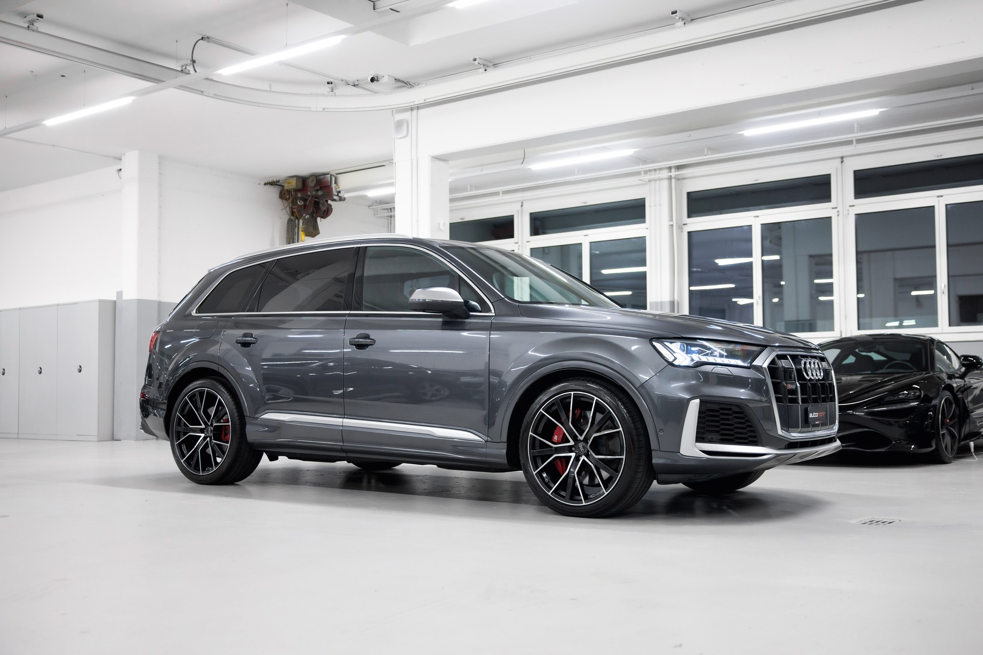 AUDI SQ7 TFSI quattro tiptronic