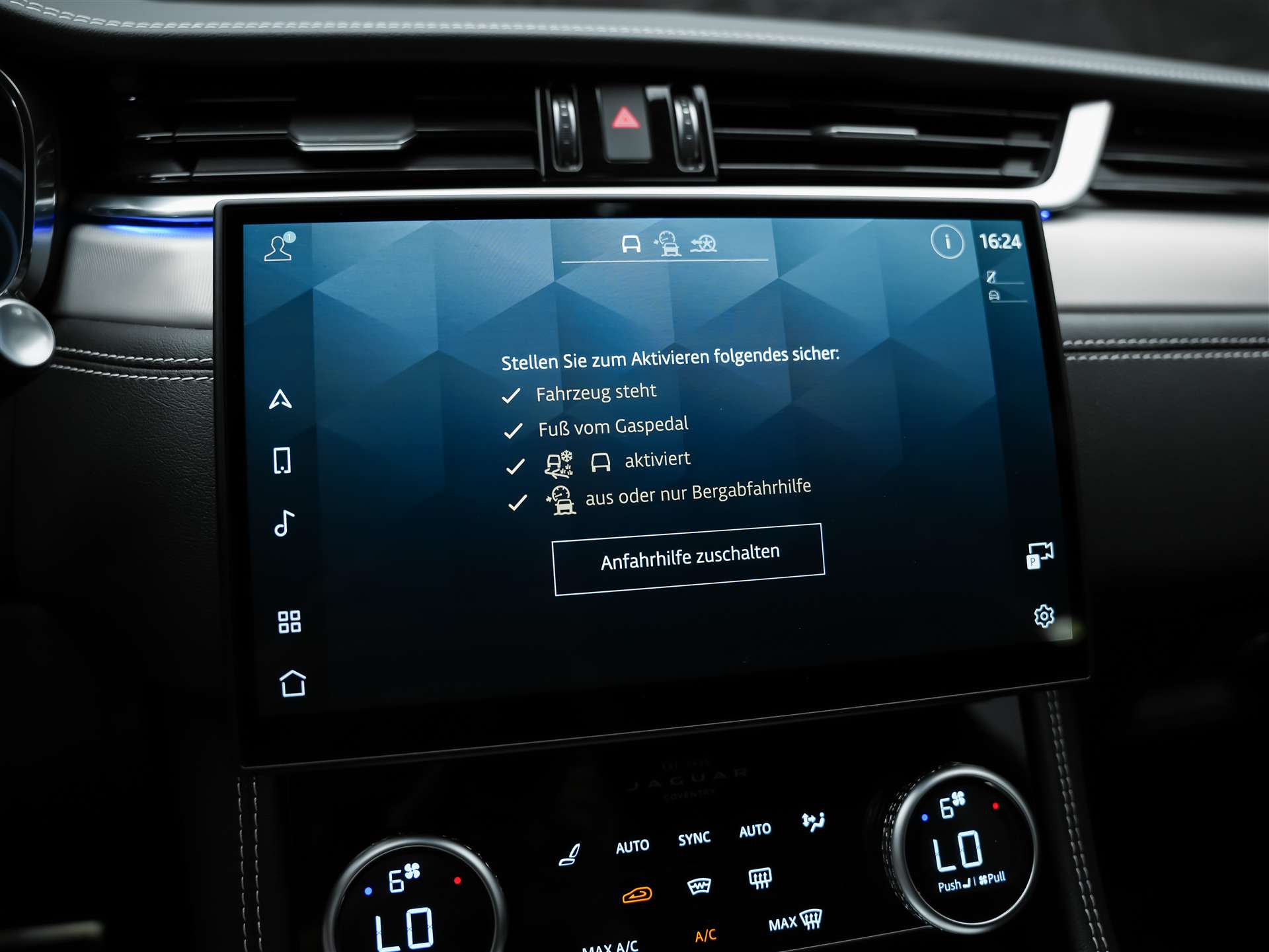 JAGUAR F-Pace 3.0 D300 R-Dynamic MHEV SE AWD *Facelift*Panorama*Meridian*Lenkradheizung*-image-39