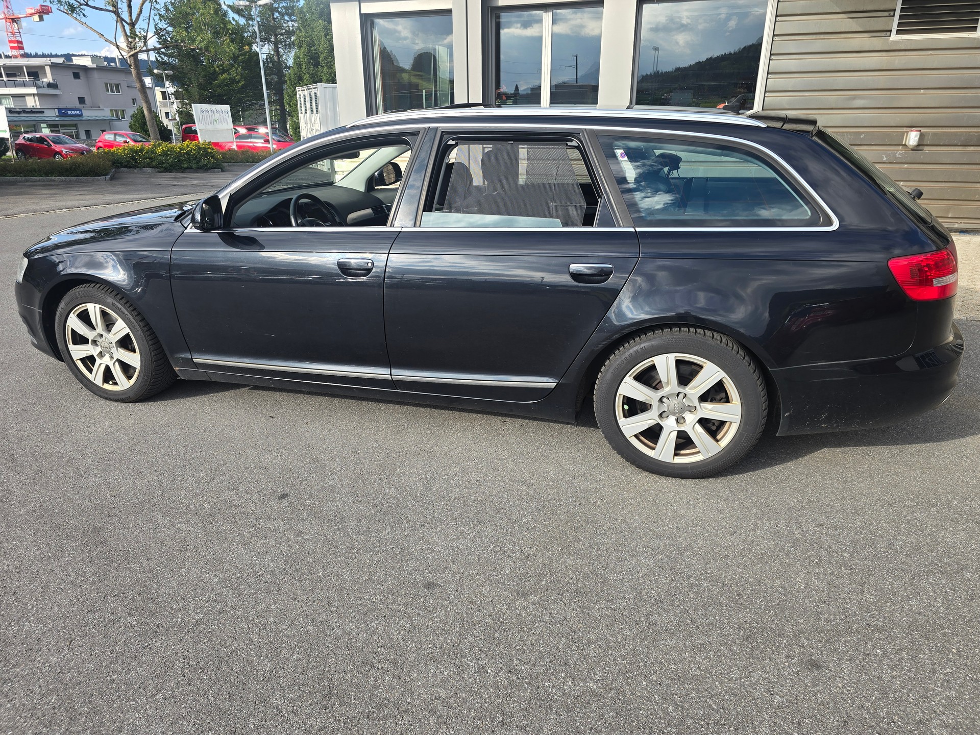 AUDI A6 Avant 3.0 V6 TDI quattro tiptronic-image-7