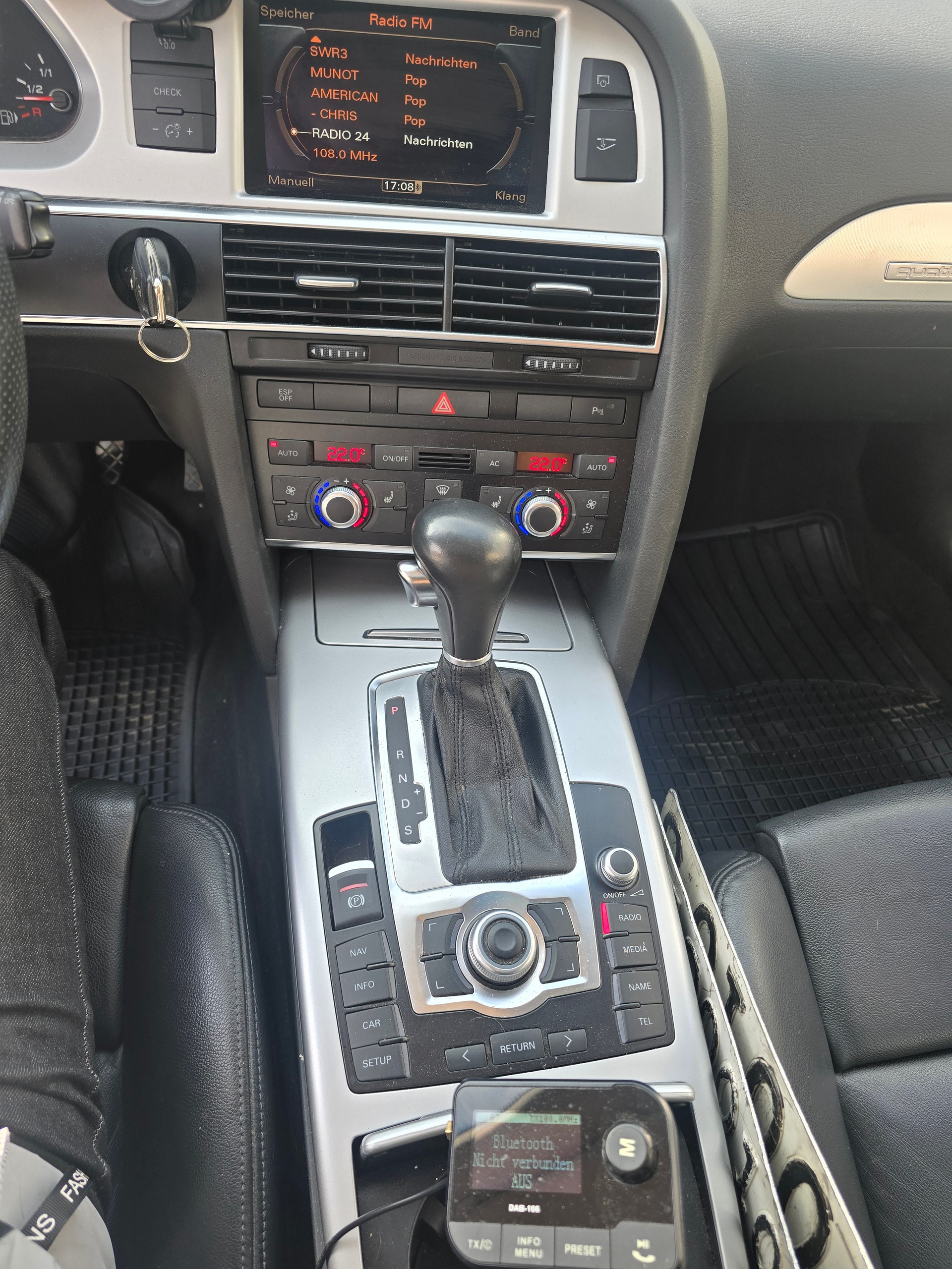 AUDI A6 Avant 3.0 V6 TDI quattro tiptronic-image-10