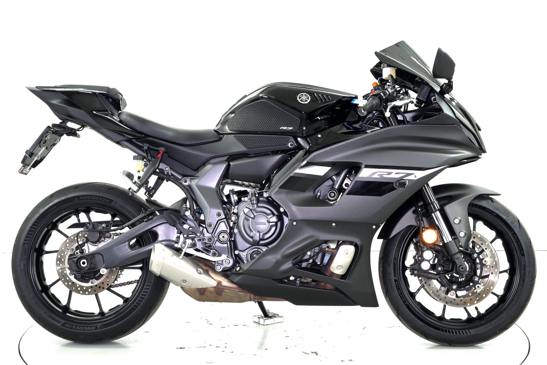 YAMAHA R7 ABS-image-3