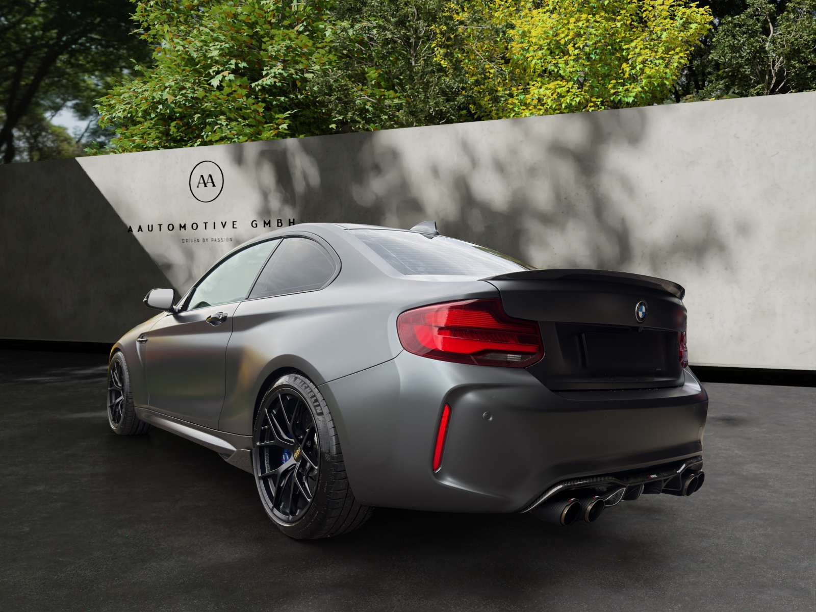 BMW M2 Drivelogic-showroom-element-3