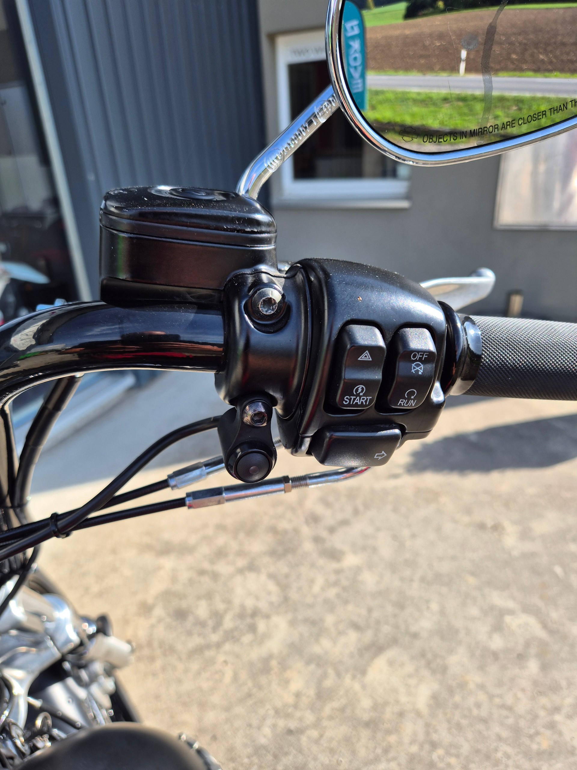 HARLEY-DAVIDSON FXDB Dyna Street Bob ABS-image-13
