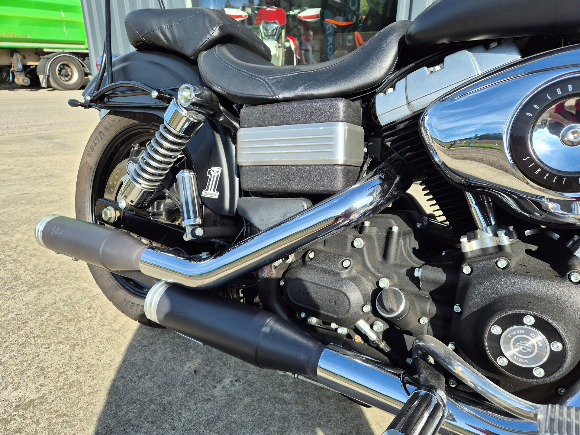 HARLEY-DAVIDSON FXDB Dyna Street Bob ABS-image-9