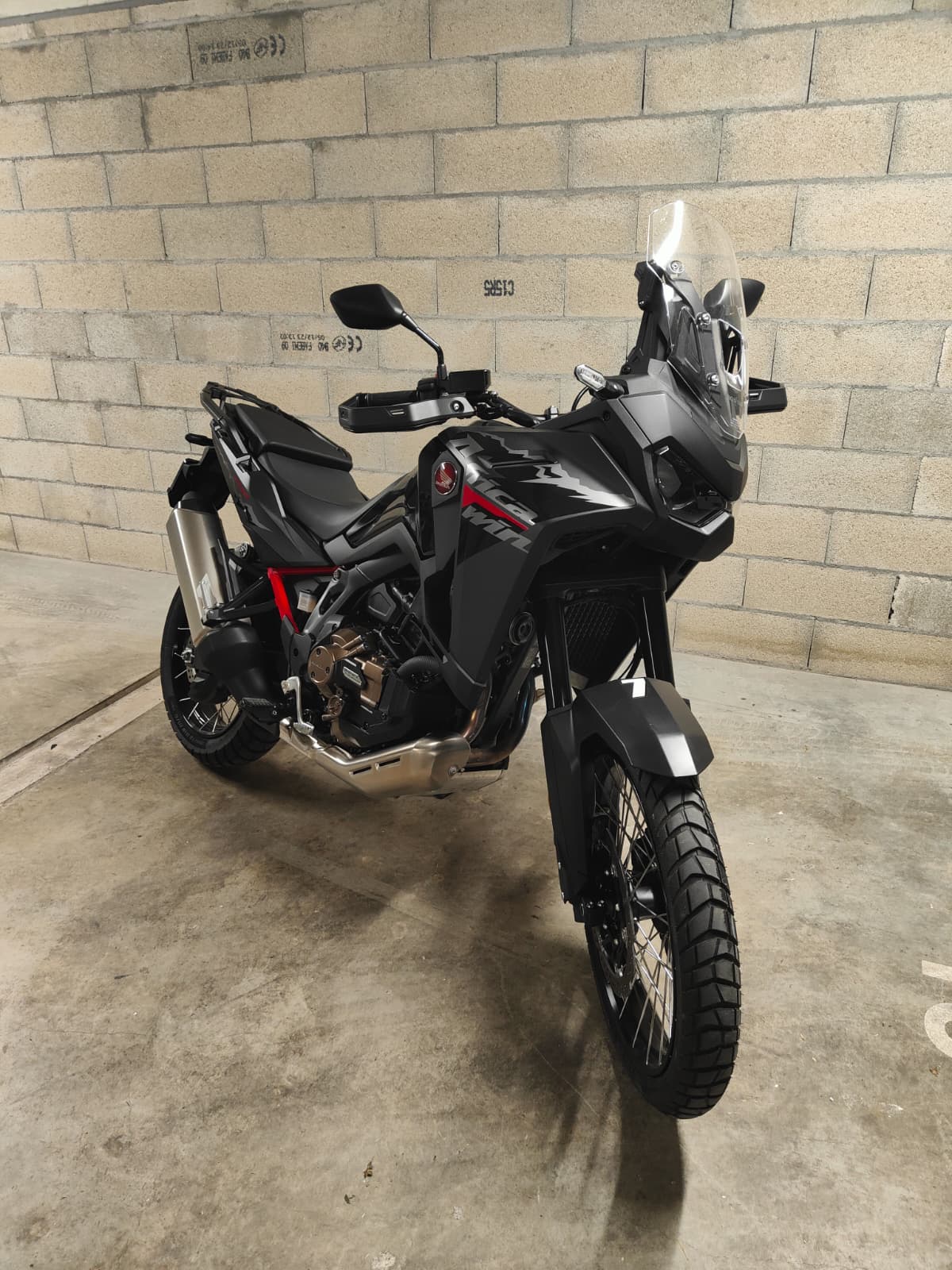 HONDA CRF 1100 DCT Africa Twin-image-0