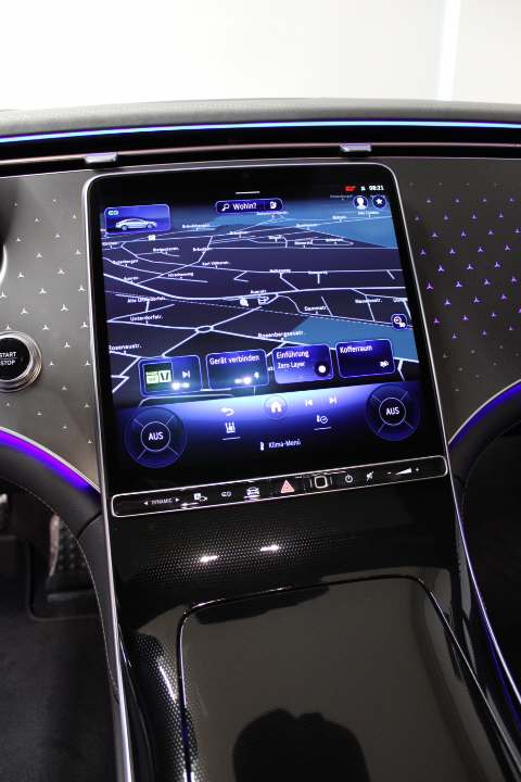 MERCEDES-BENZ EQS 500-image-7