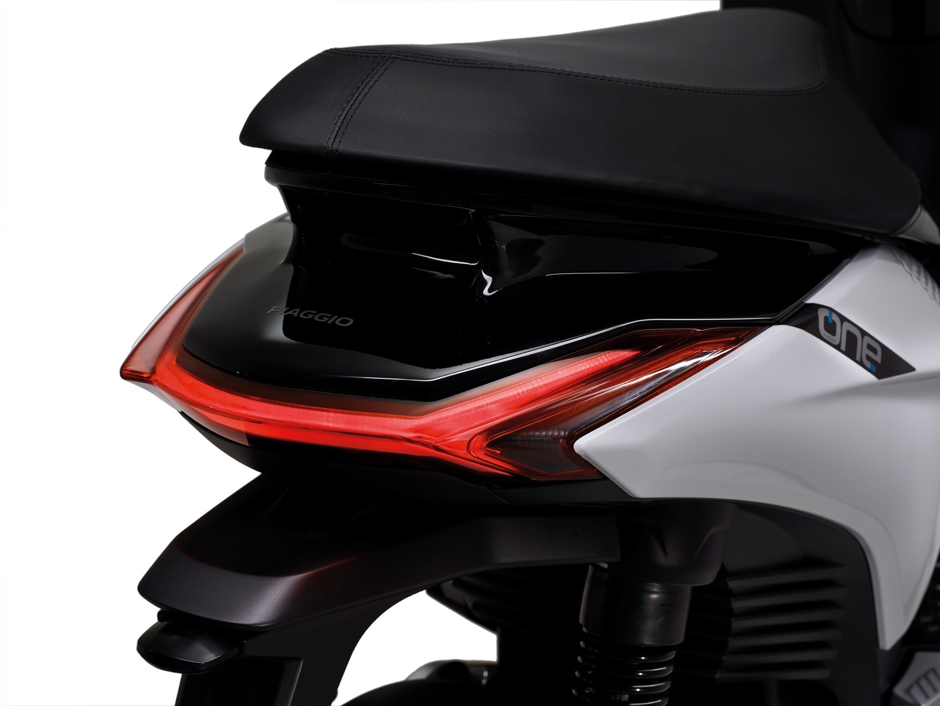 PIAGGIO Piaggio 1 Active 60km/h Full Electric-showroom-element-1