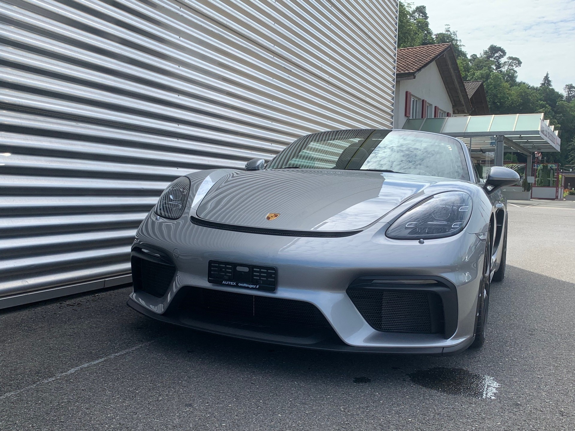PORSCHE 718 Boxster Spyder-showroom-element-2
