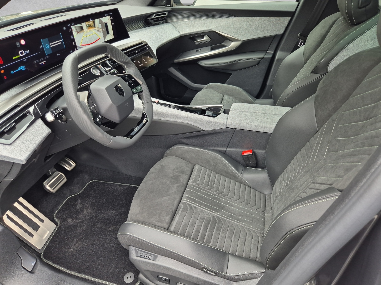 PEUGEOT 3008 e-Launch Edition AWD 73kWh-image-8