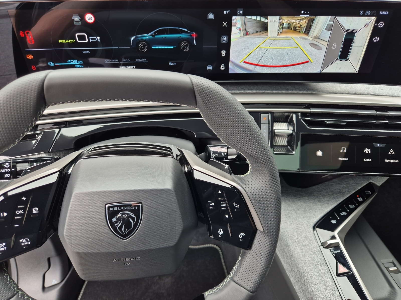 PEUGEOT 3008 e-Launch Edition AWD 73kWh-image-10