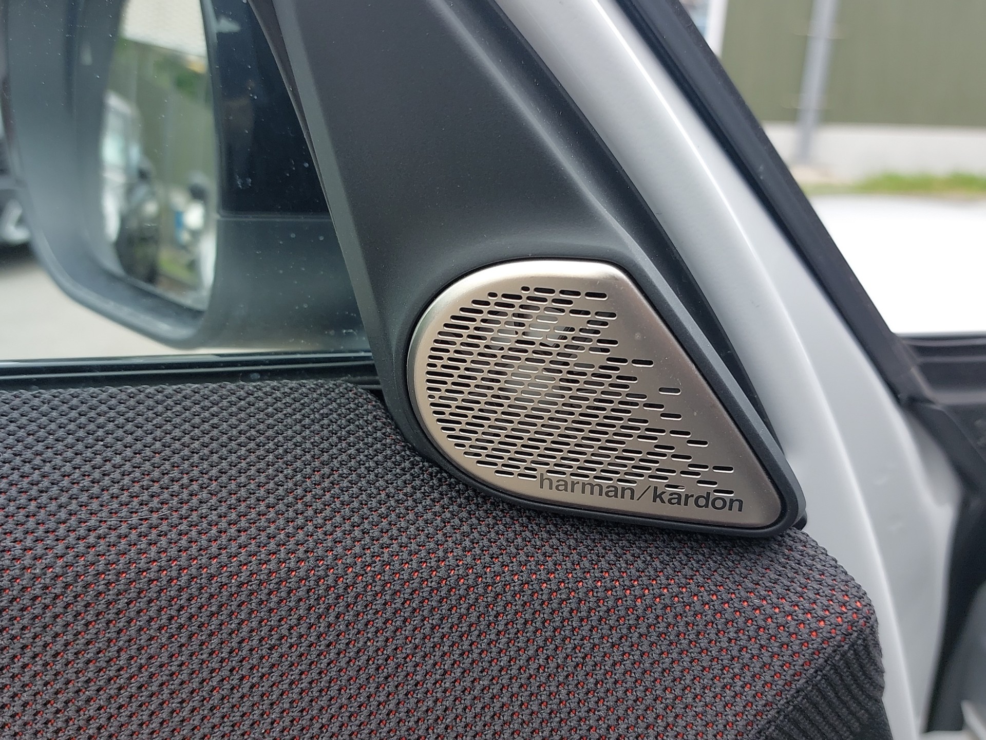 MINI Countryman U25 2.0i John Cooper Works ALL4-image-5