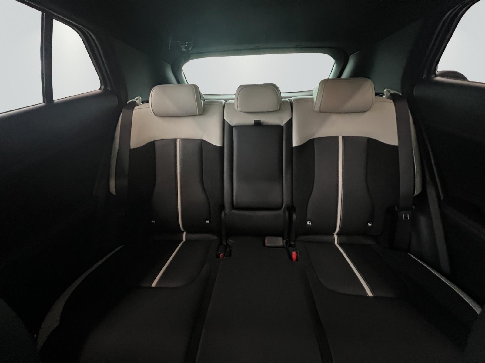 KIA Sportage 1.6 T-GDi Hybrid GT-Line-image-5