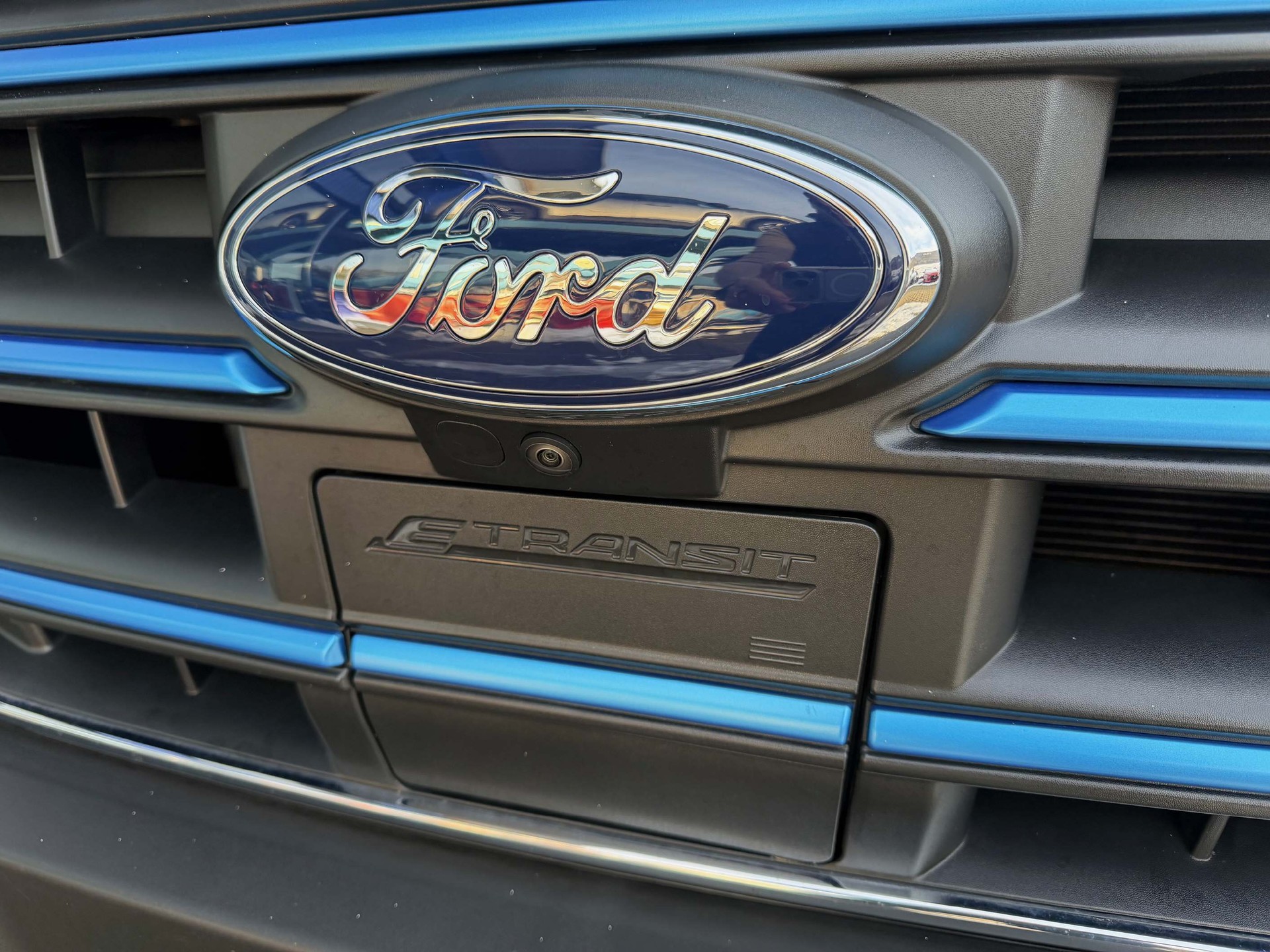 FORD E-Transit Van 350 L2H2 68kWh Trend-showroom-element-2