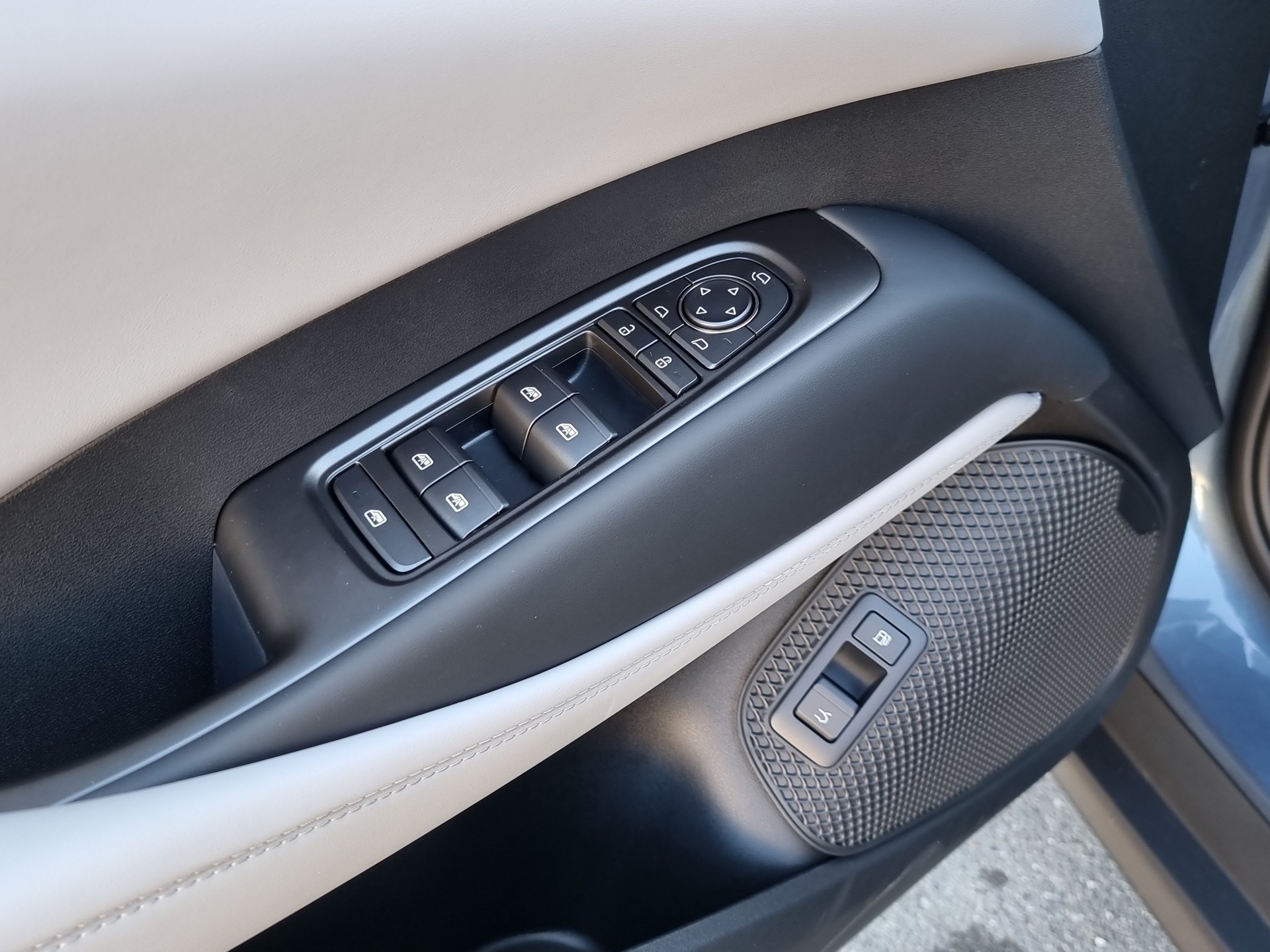 BYD Seal 6 DM-i Comfort Lite-image-10