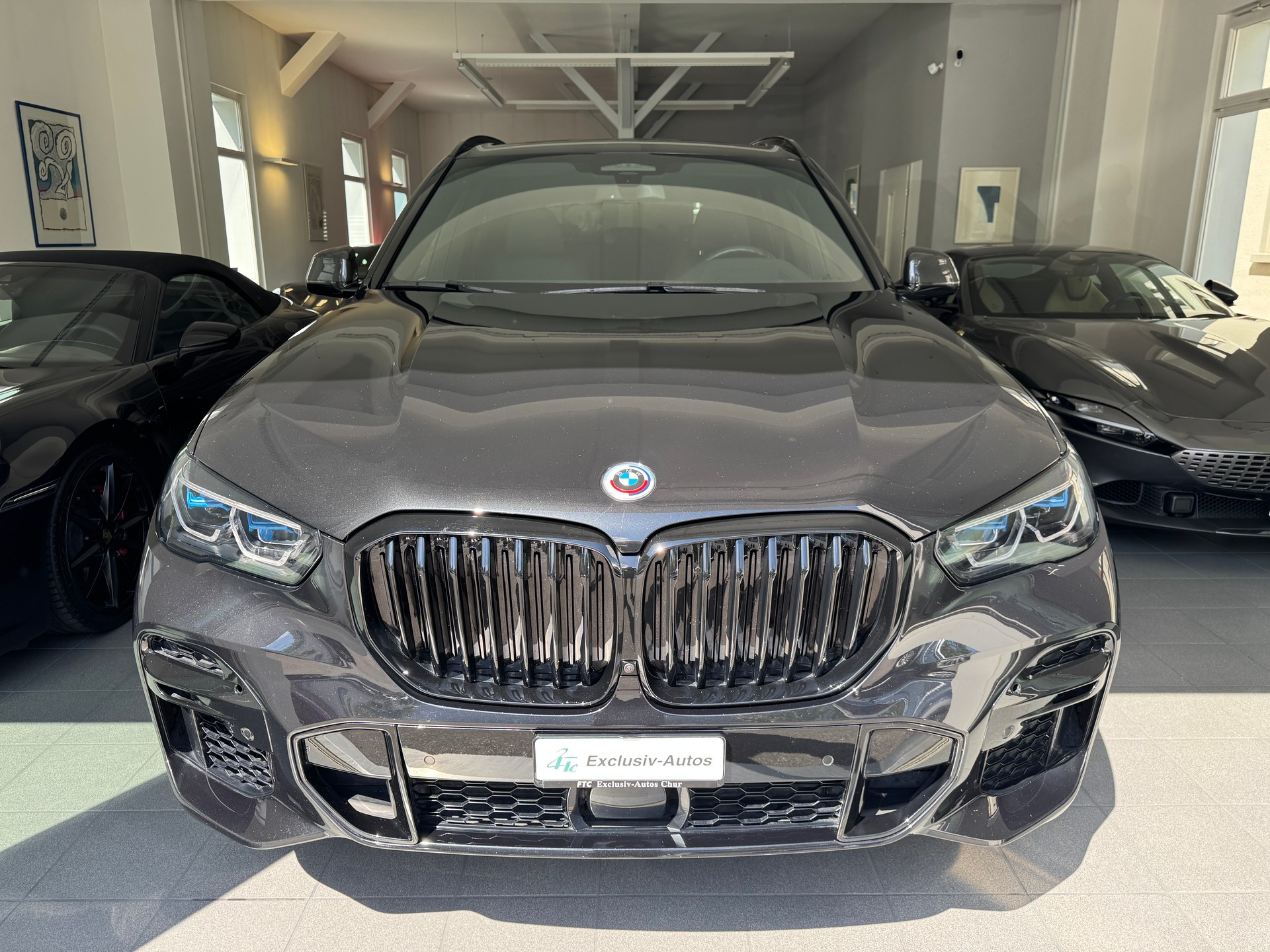 BMW X5 xDrive M50i Steptronic-image-1