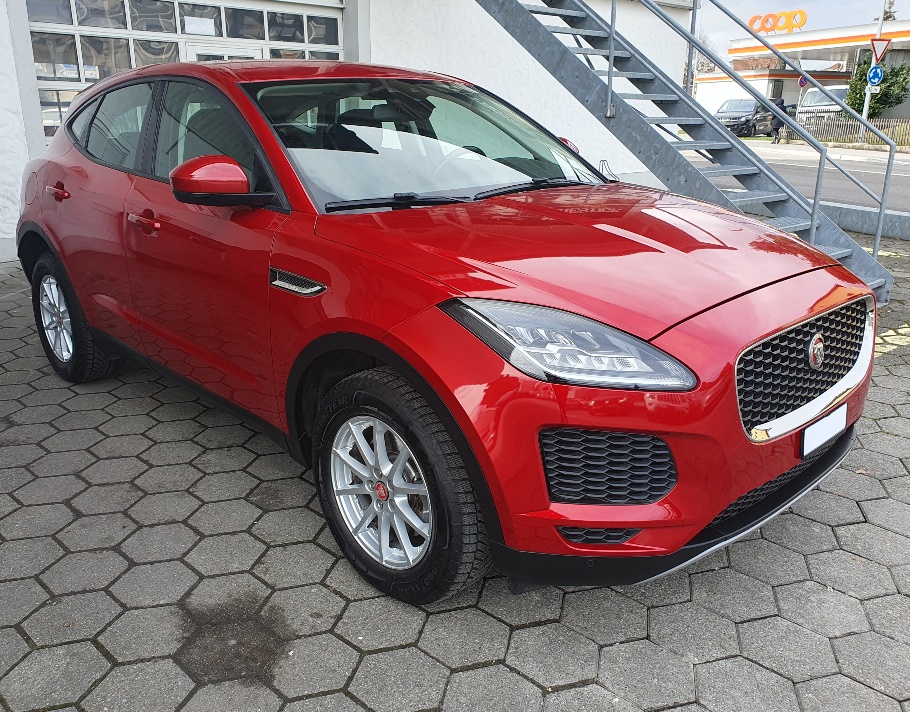 JAGUAR E-Pace 2.0d D150 AWD-showroom-element-1