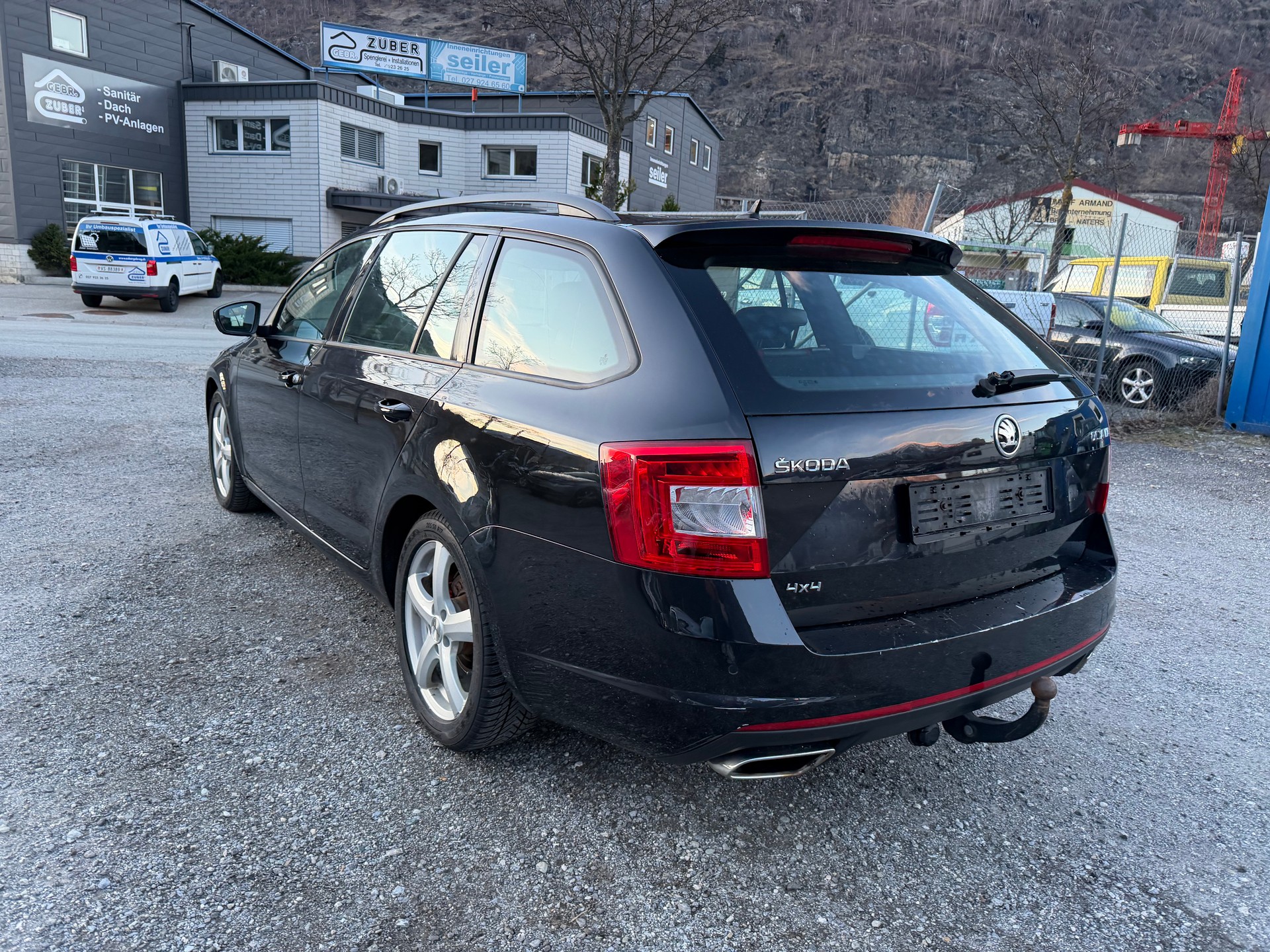 SKODA Octavia Combi 2.0 TDI RS 4x4 DSG-showroom-element-2