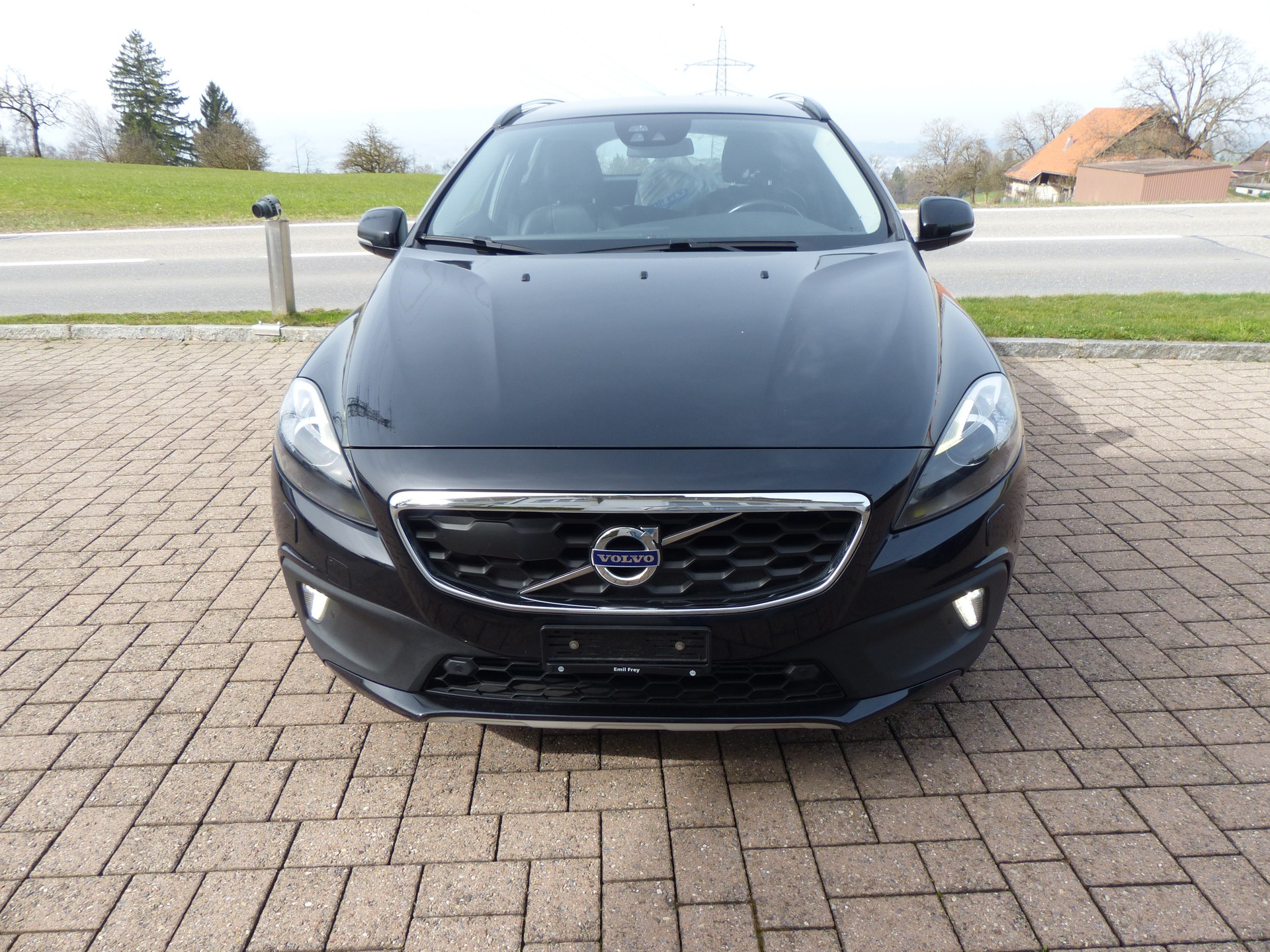 VOLVO V40 Cross Country T4 2.0 AWD Summum Geartronic-showroom-element-2