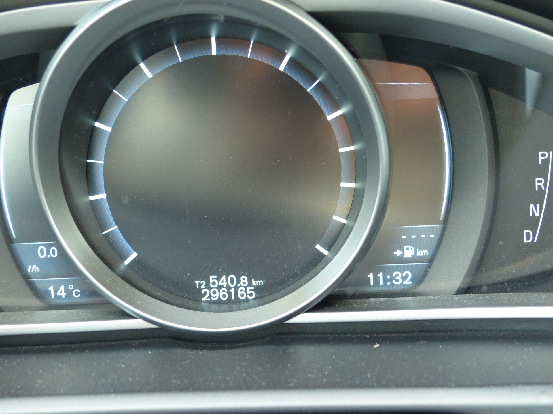 VOLVO V40 Cross Country T4 2.0 AWD Summum Geartronic-image-16