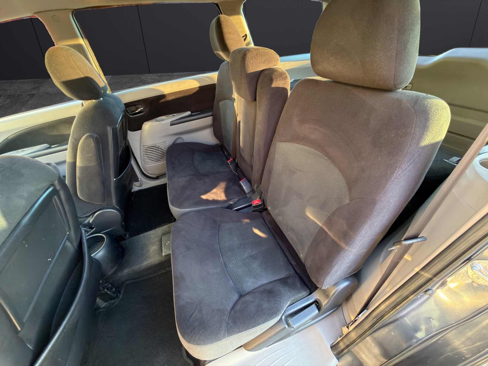 MITSUBISHI Grandis 2.0 16V DID Motion-image-8