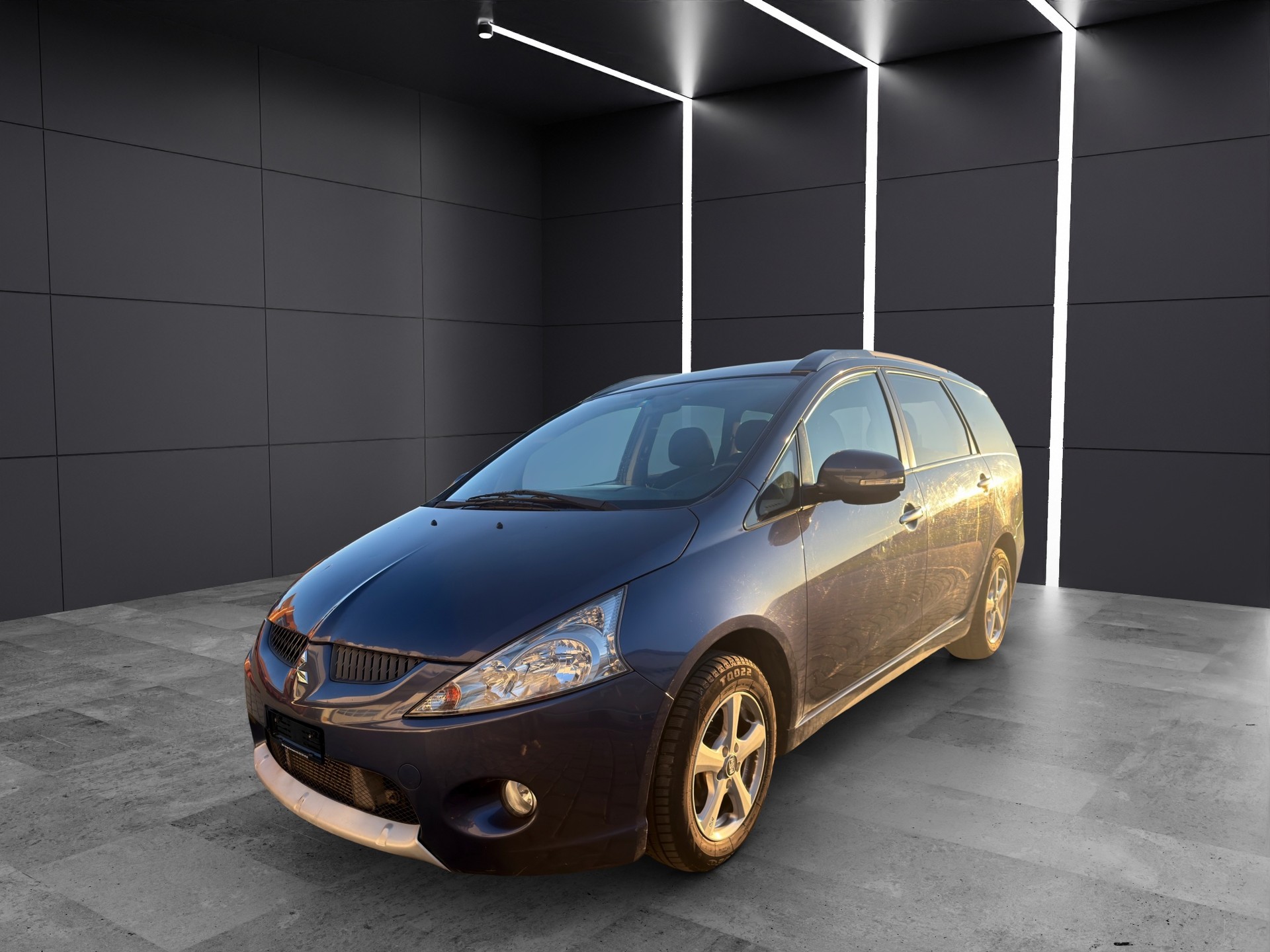 MITSUBISHI Grandis 2.0 16V DID Motion-image-1