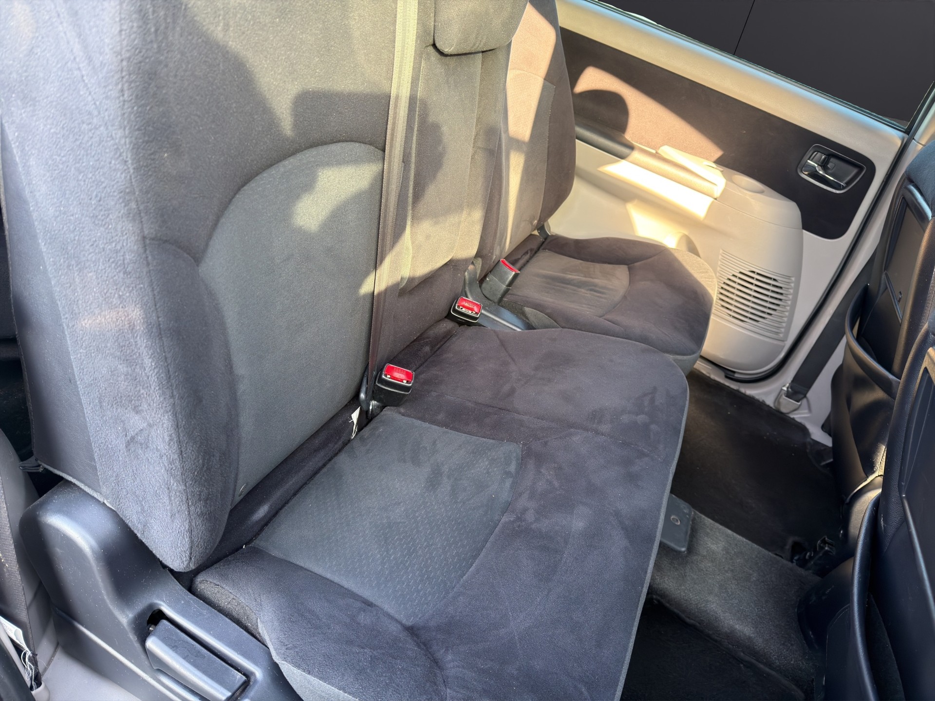 MITSUBISHI Grandis 2.0 16V DID Motion-image-14