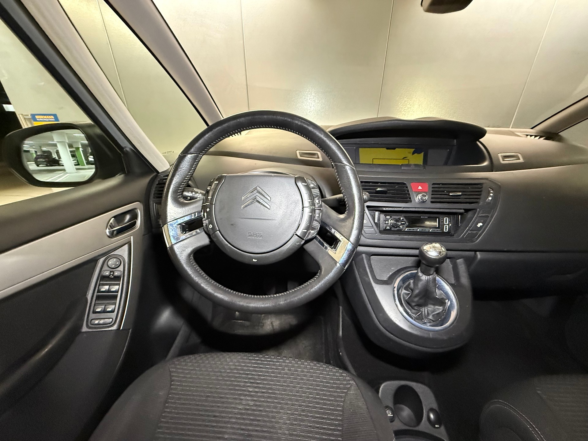 CITROEN C4 Picasso 1.6 HDI 16V Dynamique+-image-10
