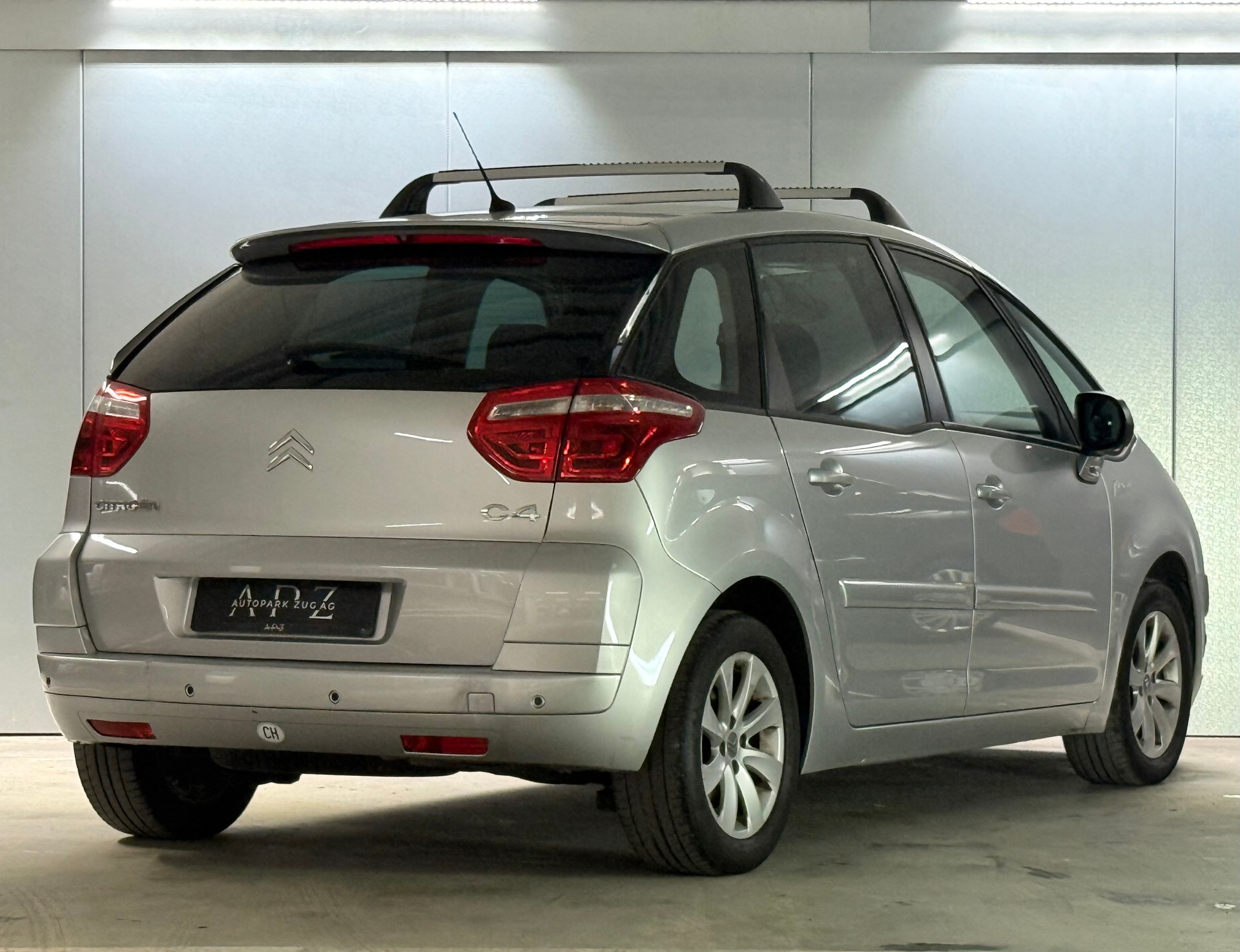CITROEN C4 Picasso 1.6 HDI 16V Dynamique+-image-4