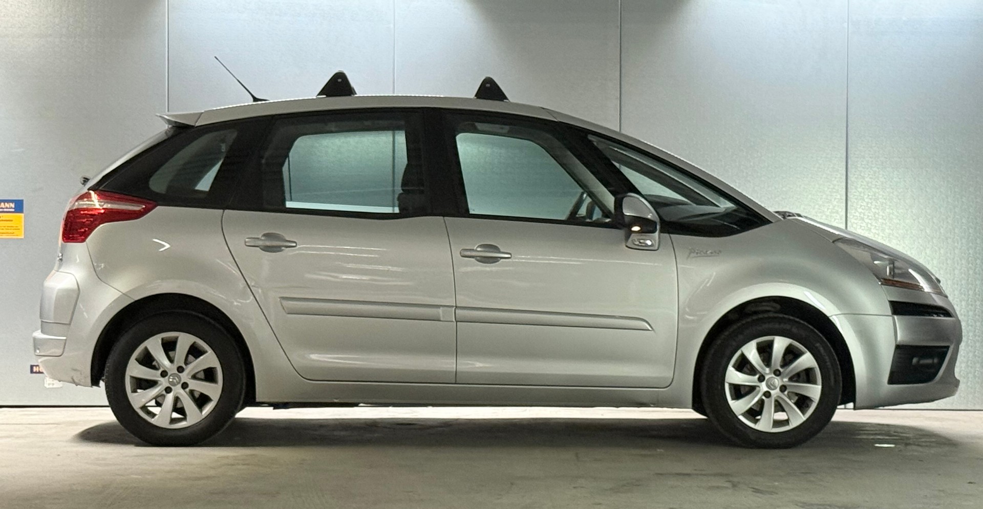 CITROEN C4 Picasso 1.6 HDI 16V Dynamique+-image-3