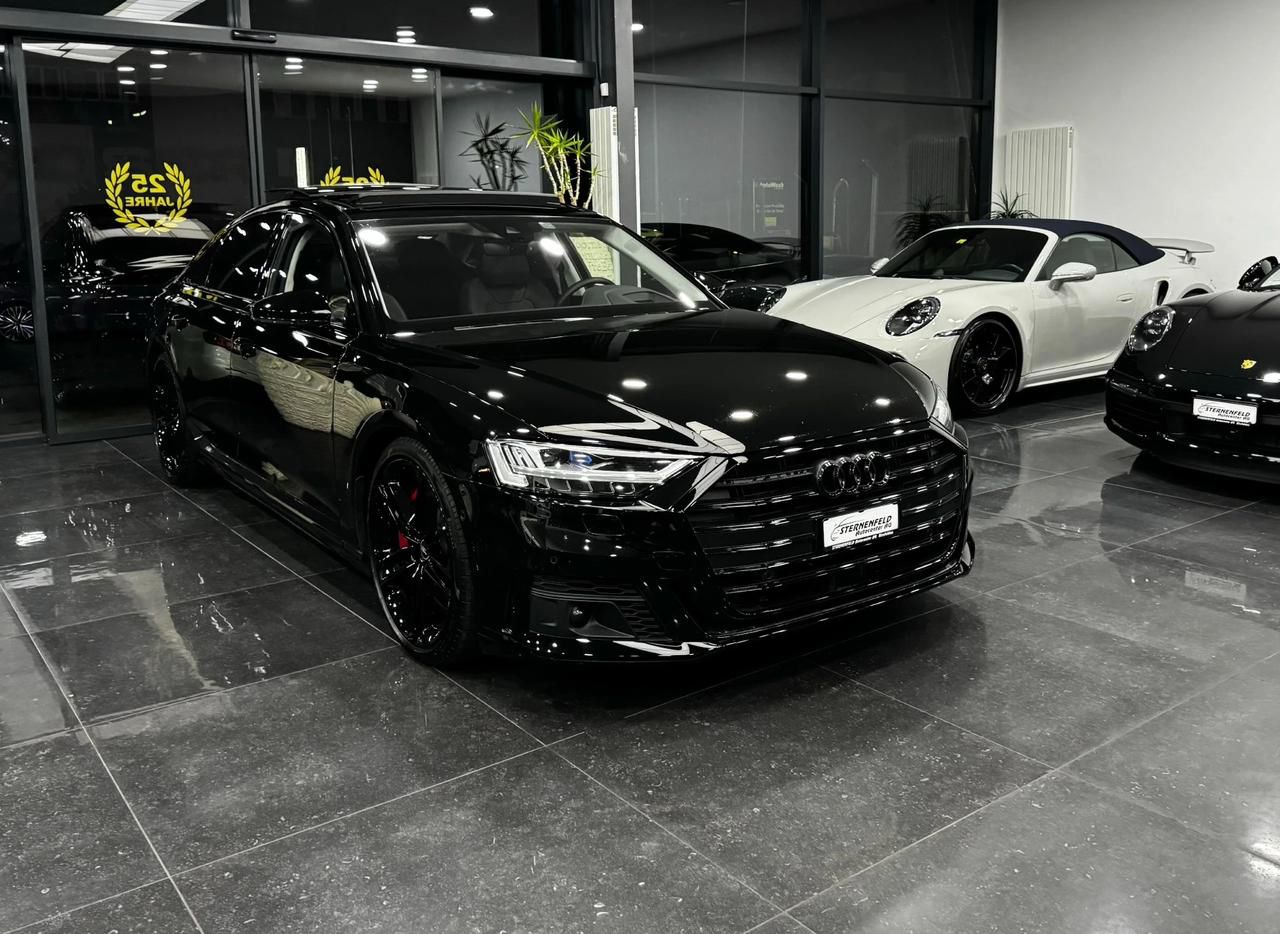 AUDI S8 TFSI quattro tiptronic-image-1