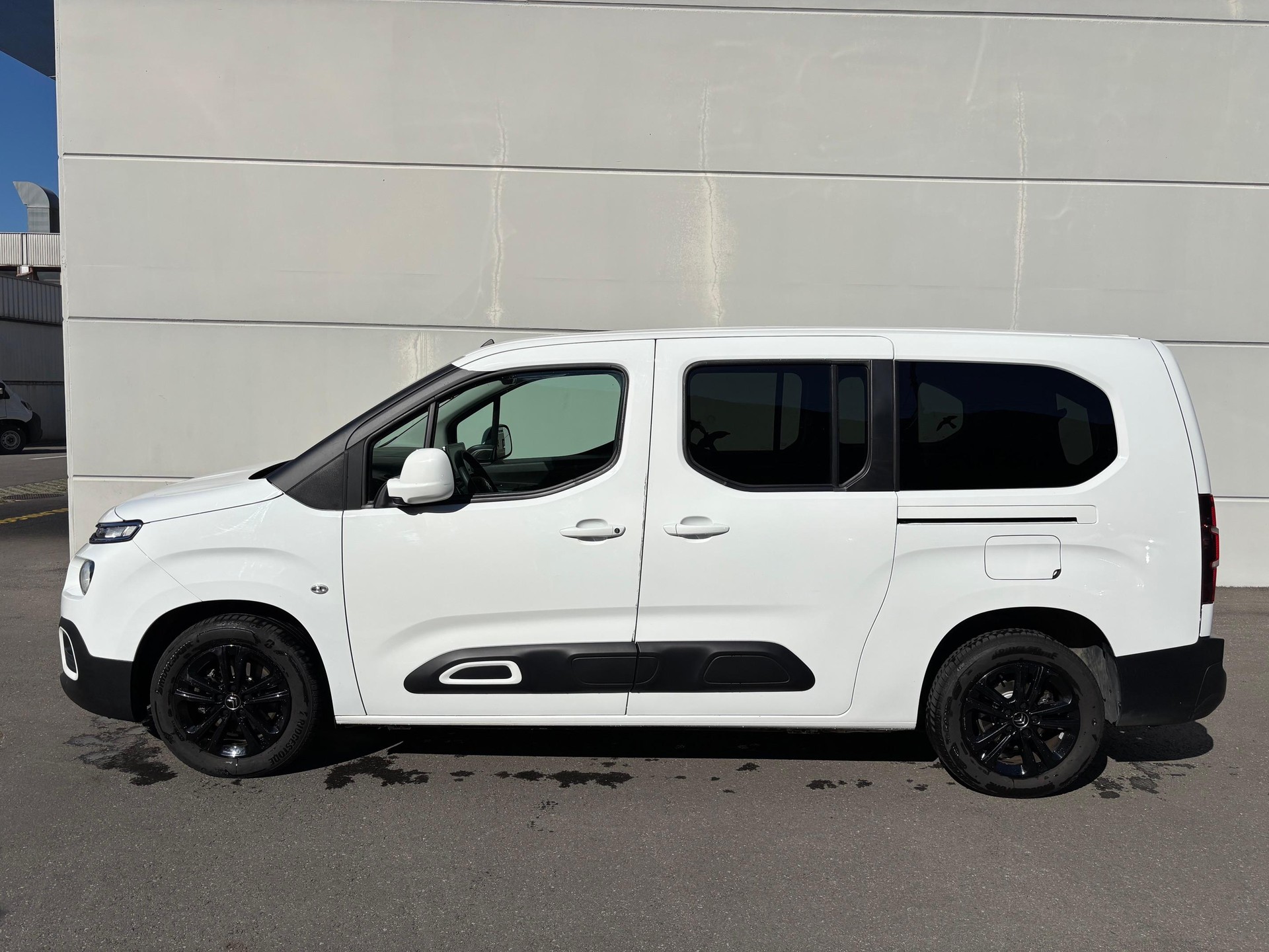 CITROEN Berlingo XL 1.5 BlueHDi 130 Feel-image-3