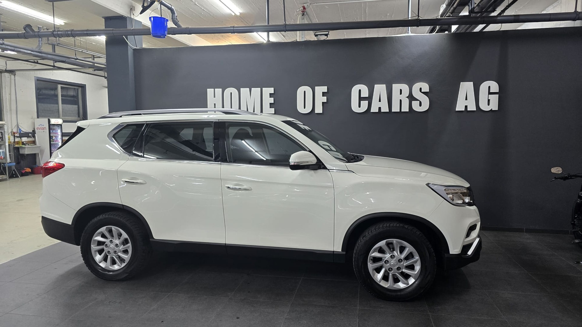 KGM-SsangYong Rexton RX220 e-XDi Crystal 4WD-image-13