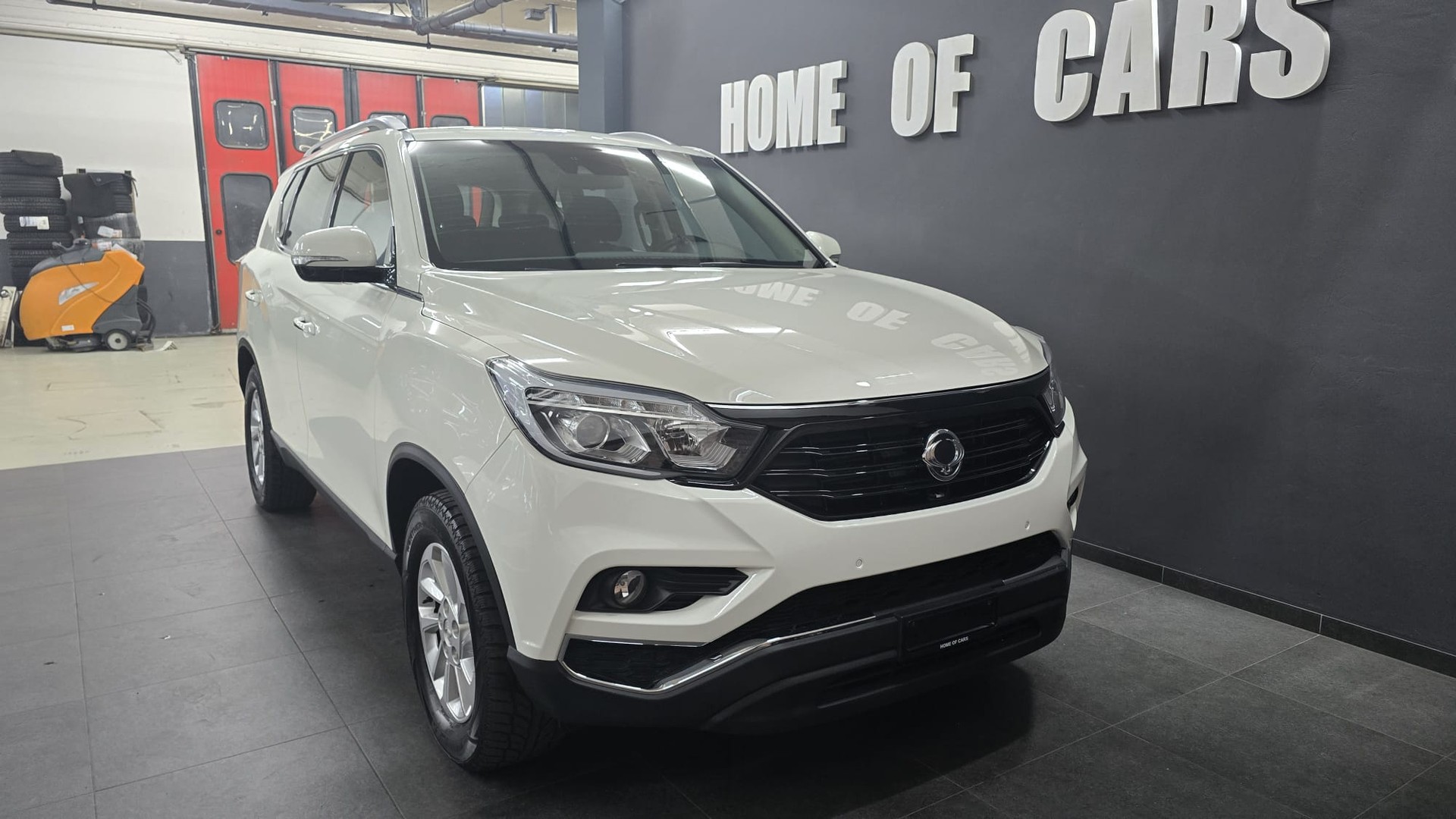 KGM-SsangYong Rexton RX220 e-XDi Crystal 4WD-image-15