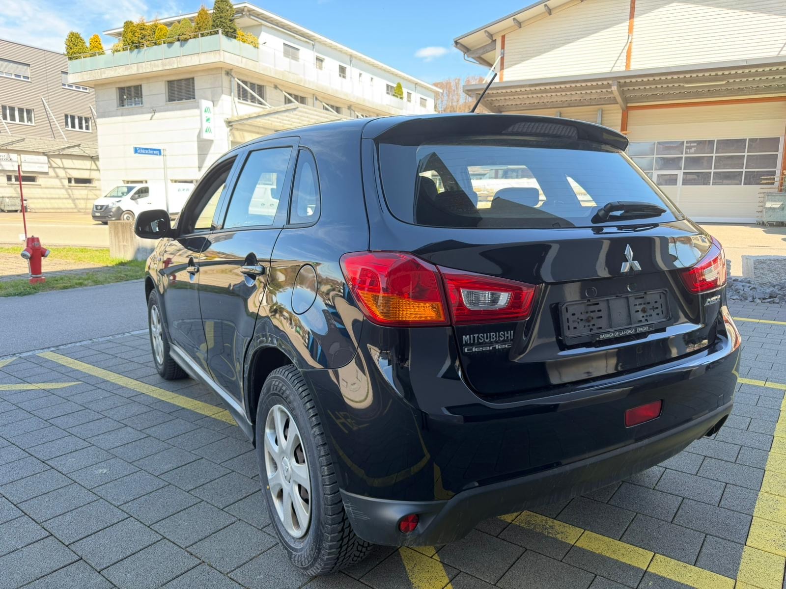 MITSUBISHI ASX 1.6 DID Pure 4WD-image-5