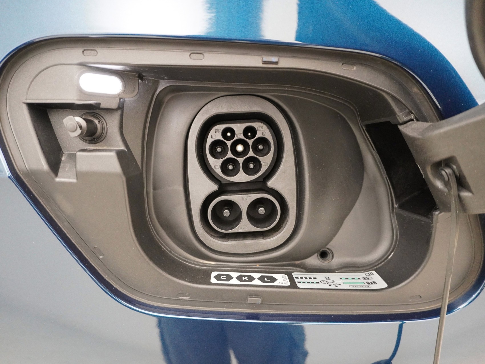 CUPRA Born Electric 77kWh e-Boost-image-22